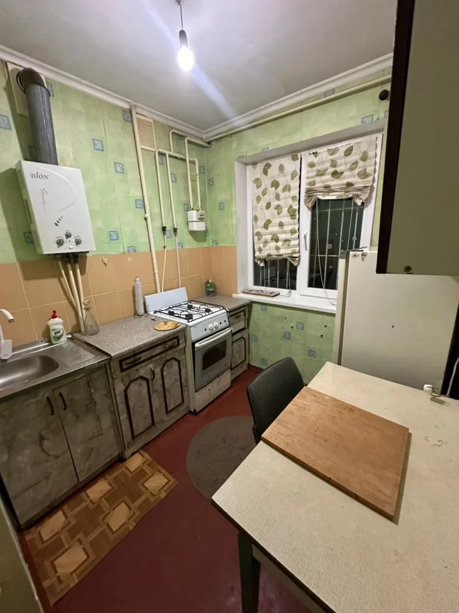 2-кімнатна квартира, Павлоград: меблі, кондиціонер