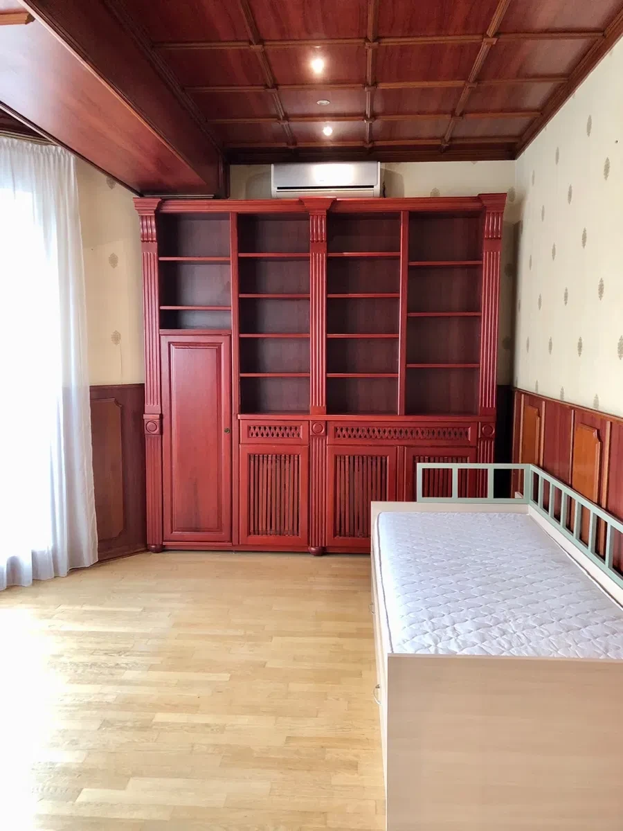 2-кімнатна квартира, Печерський: сауна, вид на Київ, паркінг, фото 4