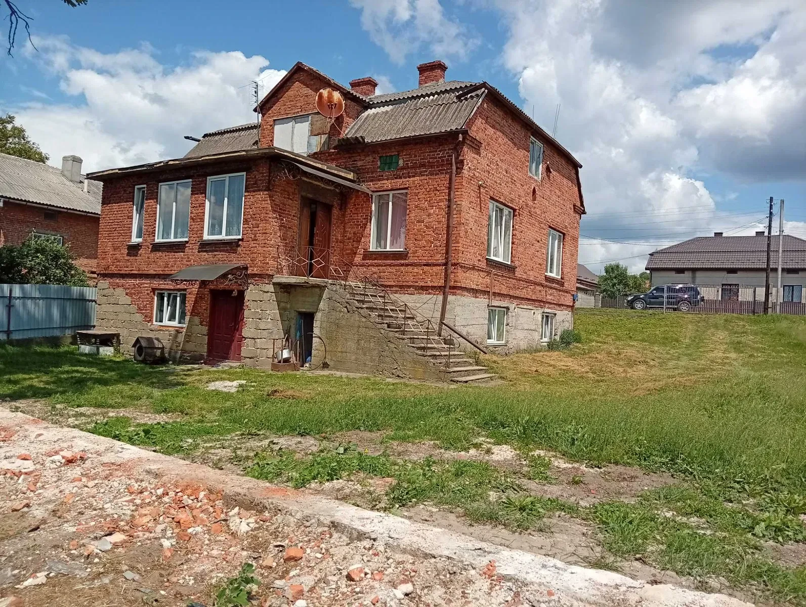 Дом, Великие Глебовичи: 60 соток земли, 25 км от Львова