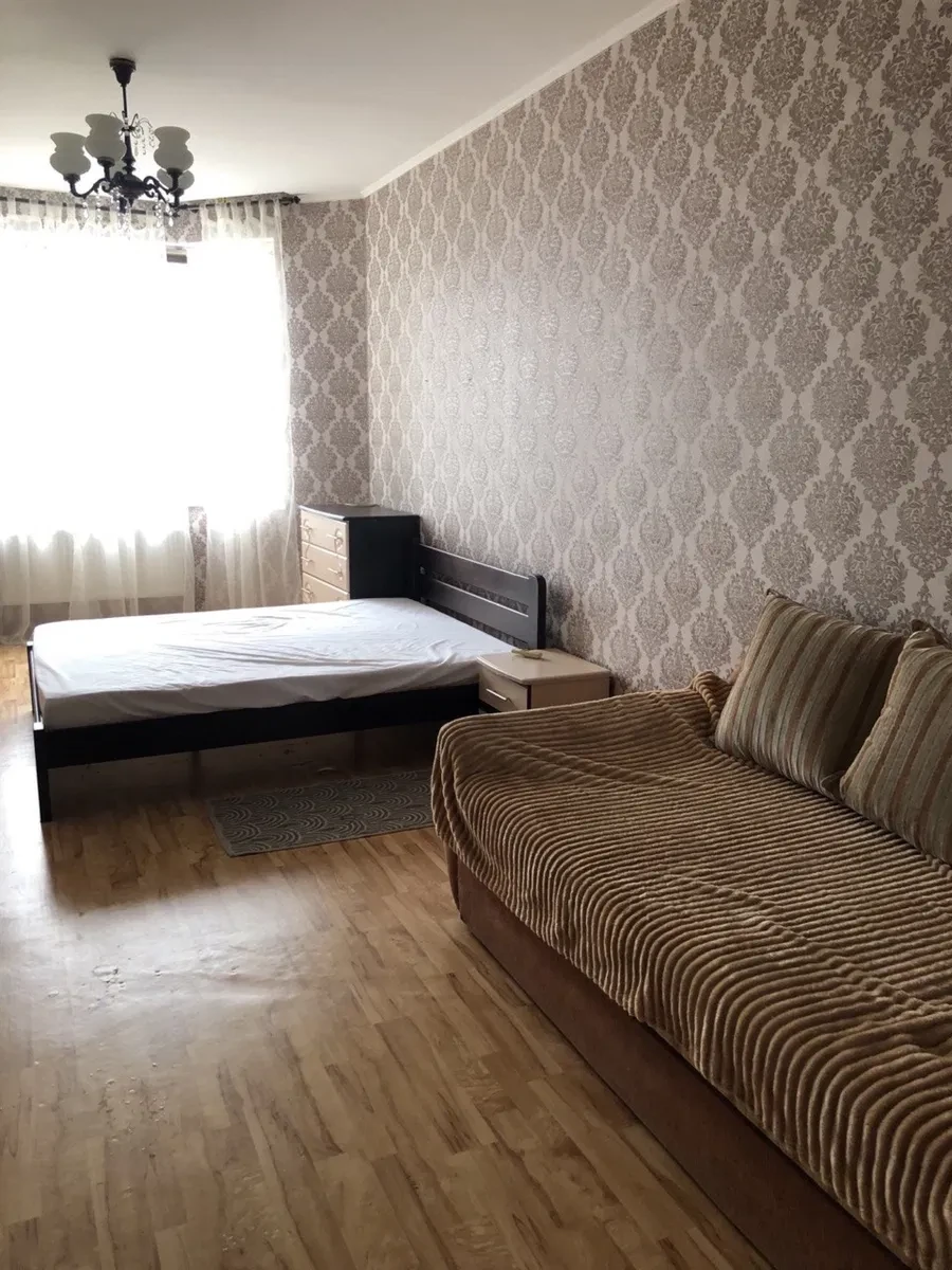 1-кімнатна квартира у ЖК Чудо Город: генератор, світло постійно