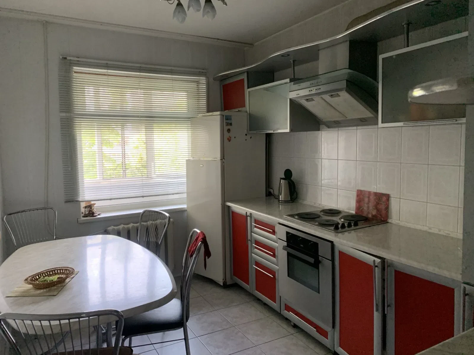 3-кімнатна квартира, Перший Таврійський: євроремонт, меблі й техніка, фото 5