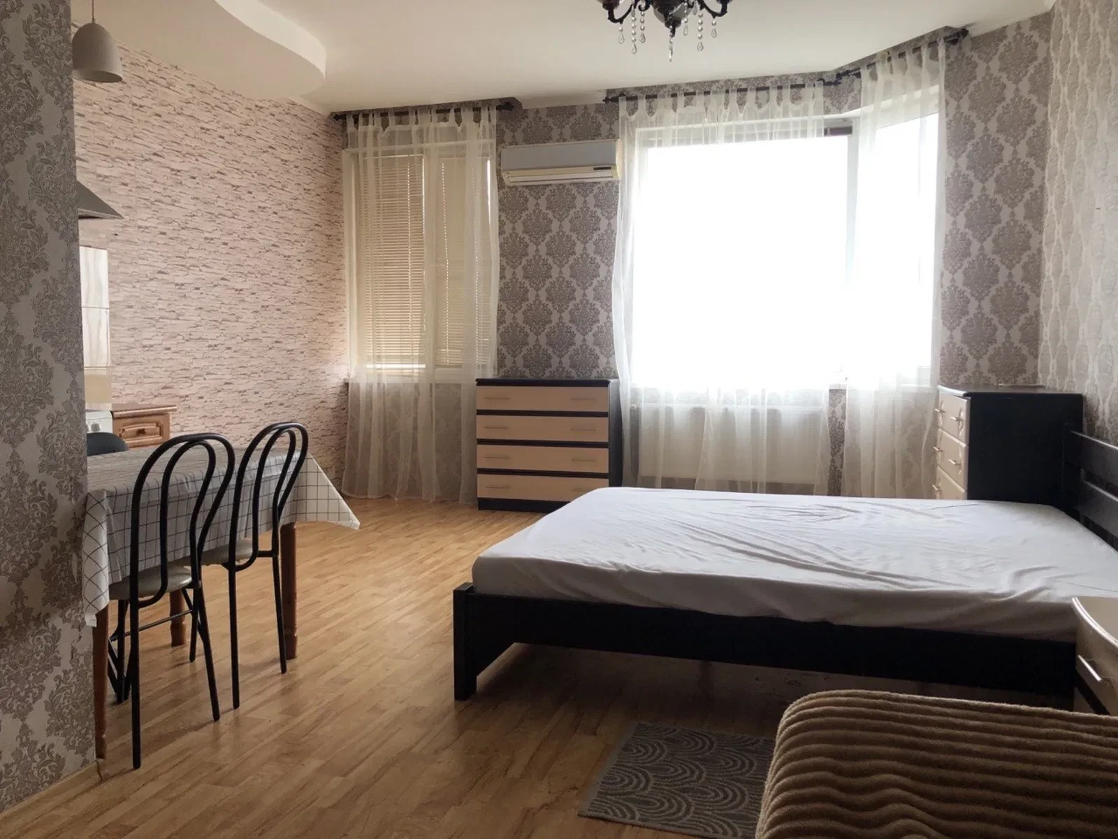 1-кімнатна квартира у ЖК Чудо Город: генератор, світло постійно - фото 5