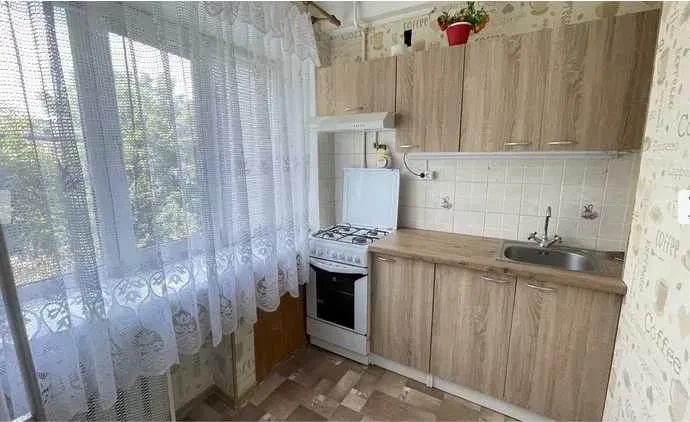 1-кімнатна квартира, Шевченківський: газова плита, Шулявська за 10 хвилин