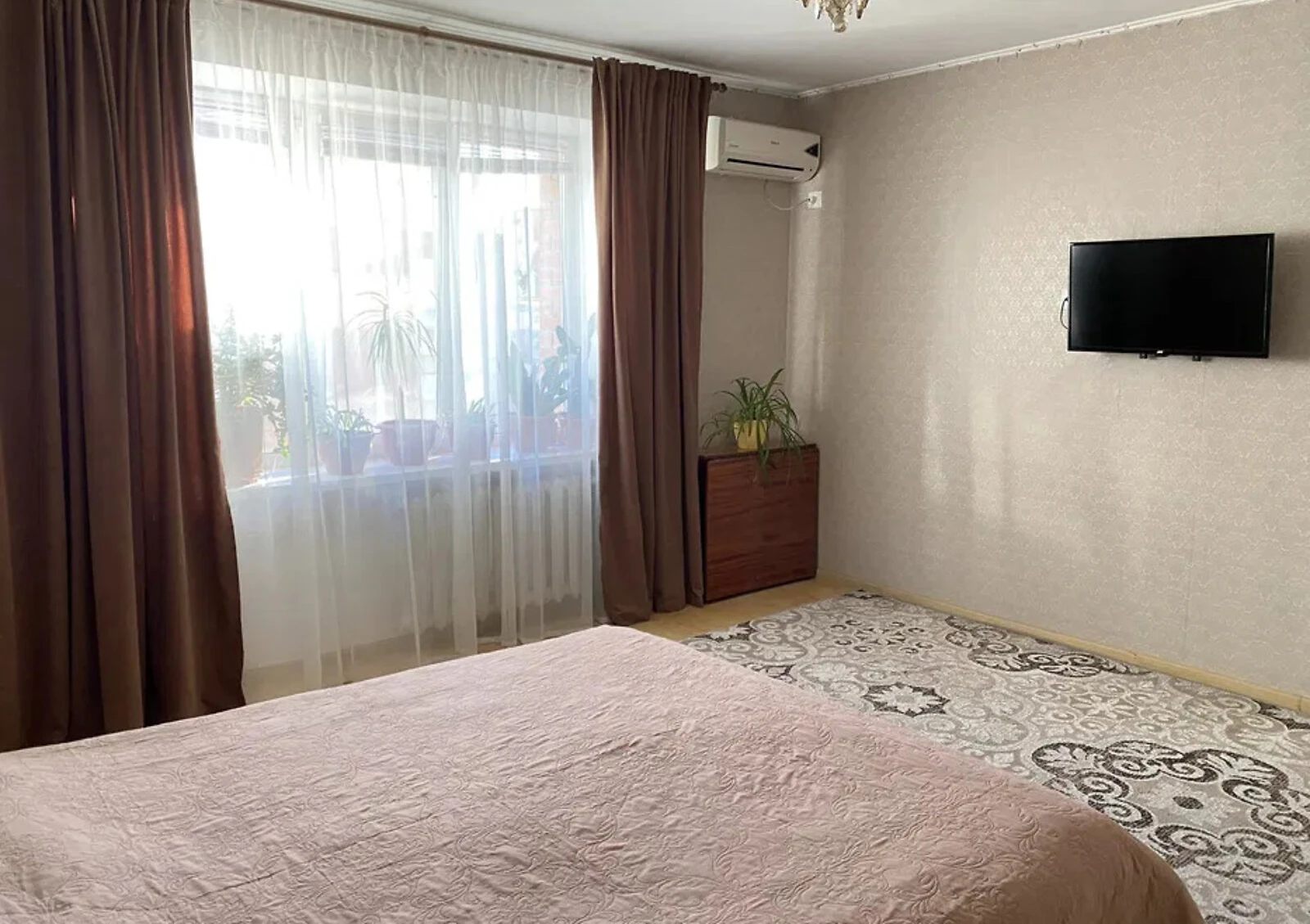 2-кімнатна квартира, Правий Поділ: євроремонт, внутрішній двір - фото 2