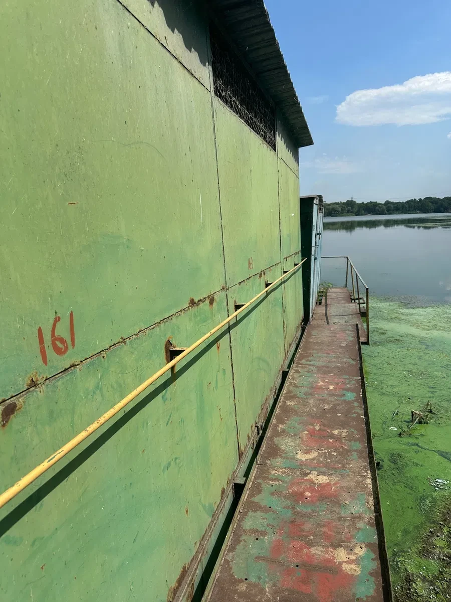 Гараж, Кам’янське: для двох човнів, станція «Волна» - фото 3