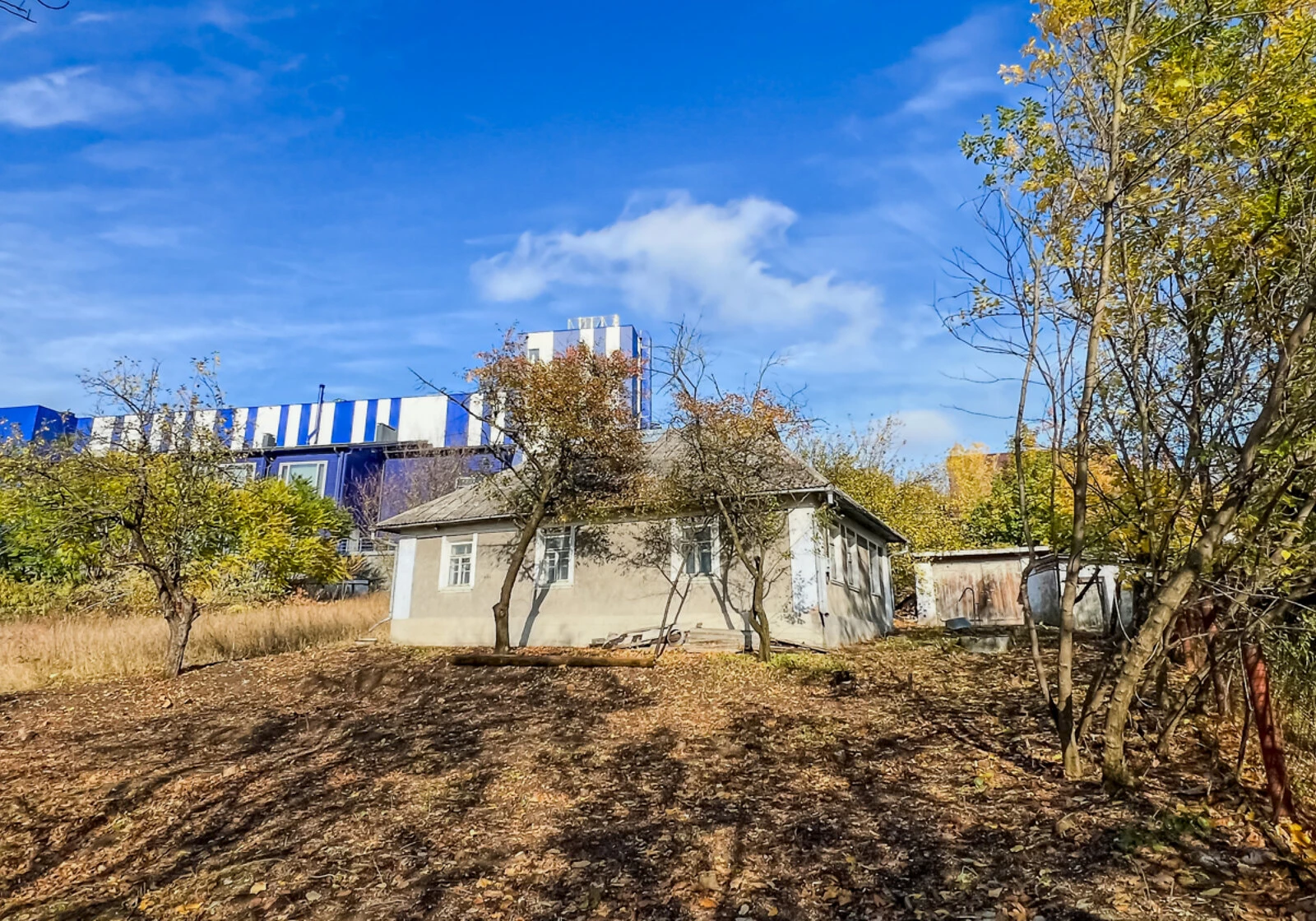 Дом, Городок: гараж с подвалом, сад, твердотопливный котёл - фото 4