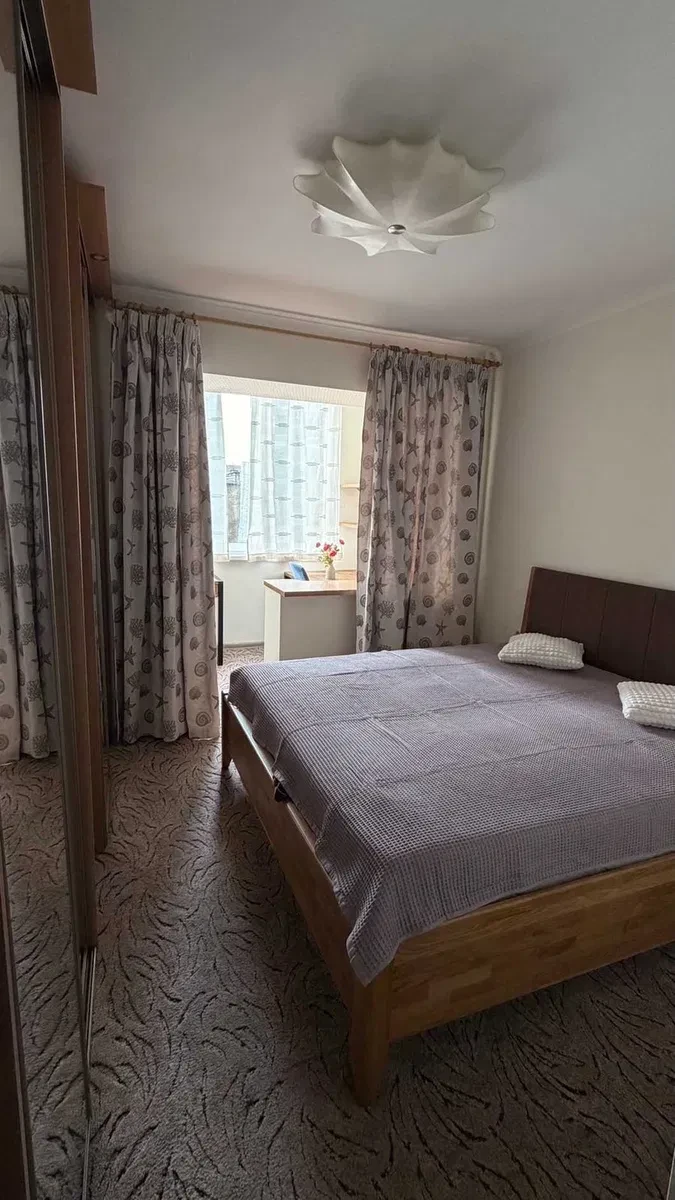 3-кімнатна квартира, Дарницький: євроремонт, кухня-вітальня 19,5 м² - фото 3