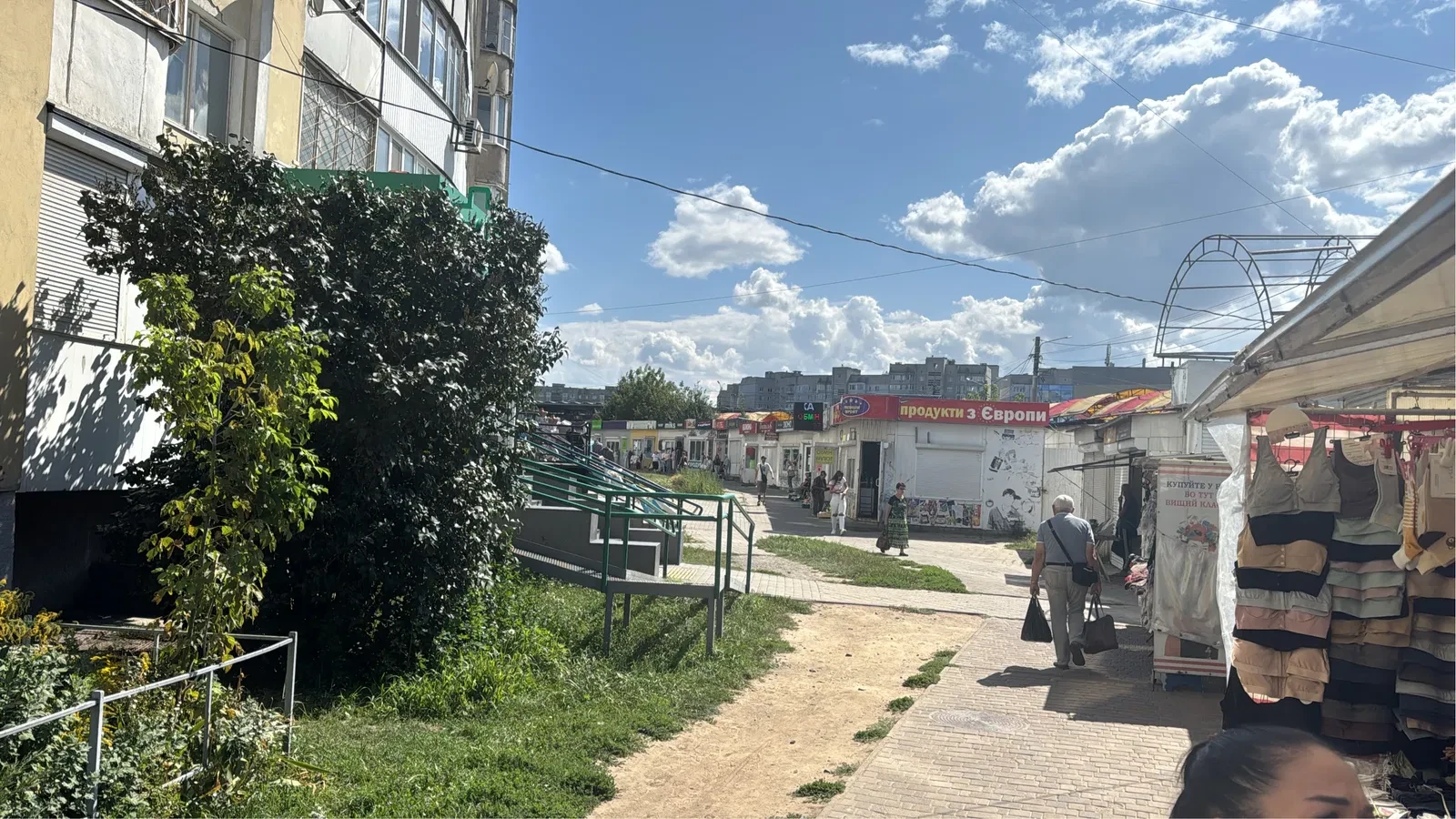 Магазин поруч ЖК Варшавського: фасадне приміщення, активний трафік - фото 3