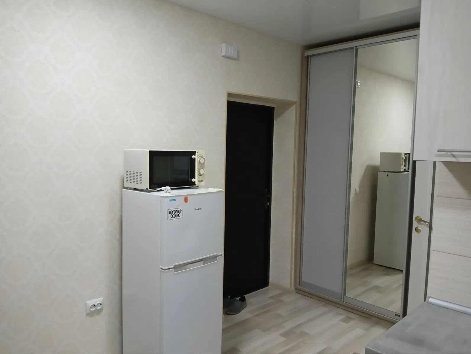 Студія, Подільський: паркомісце, метро Дорогожичі 20 хв - фото 4