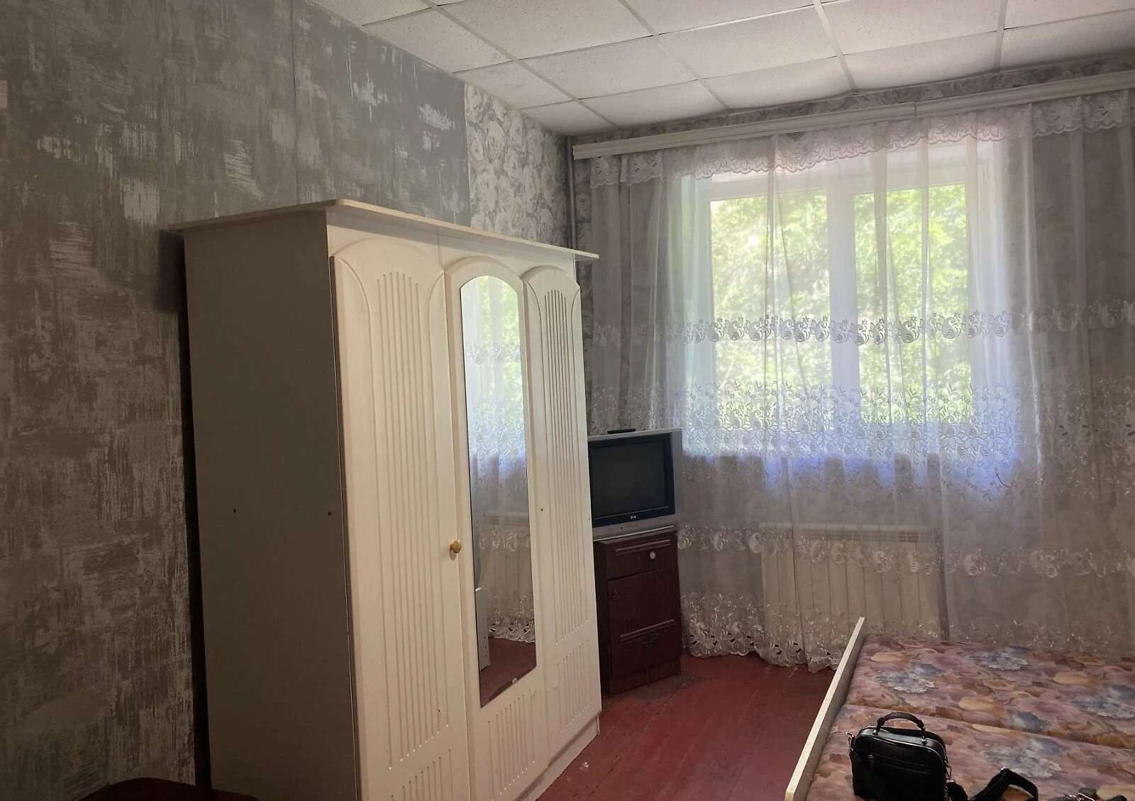 Кімната, Запоріжжя: цегляний будинок, централізоване опалення - фото 3