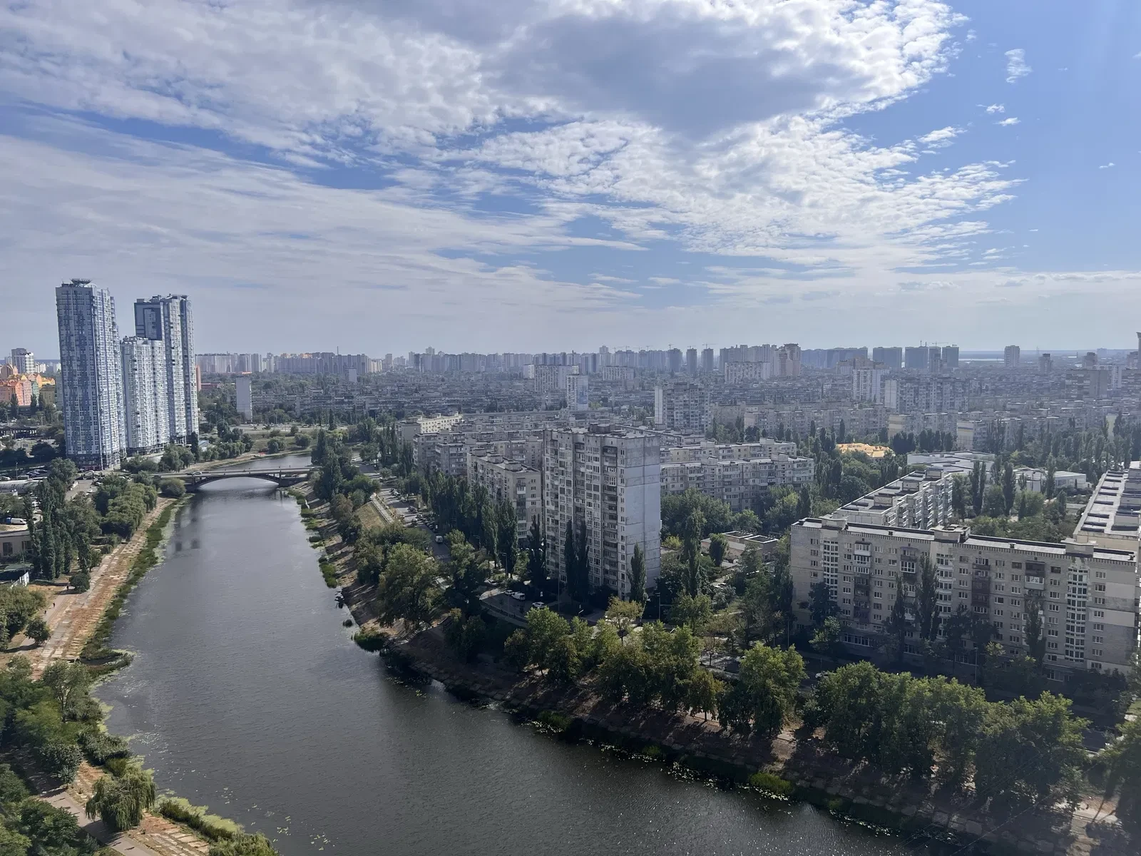 2-кімнатна квартира у ЖК Лазурний Блюз: генератор, панорама - фото 2