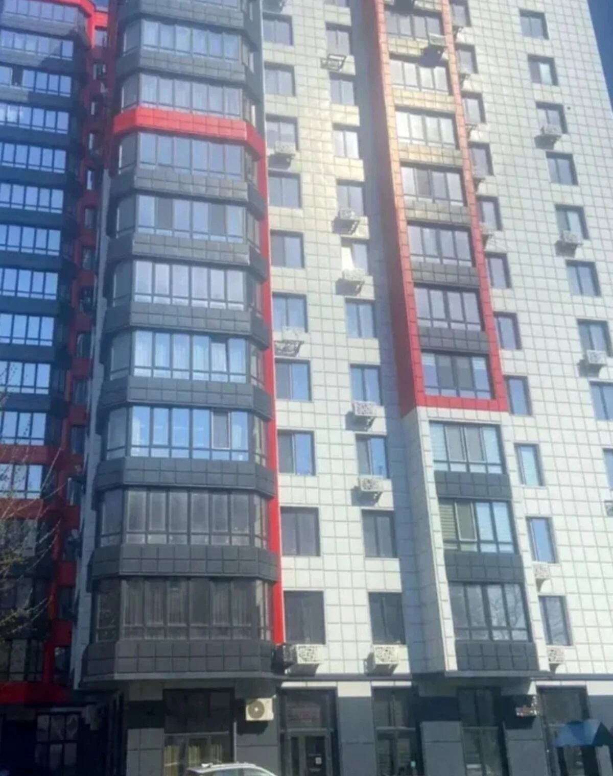 1-кімнатна квартира, Вокзал: панорамні вікна, без оздоблення - фото 4