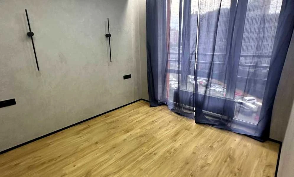 2-кімнатна квартира у ЖК Seven: 2 генератори, метро Осокорки 5 хв