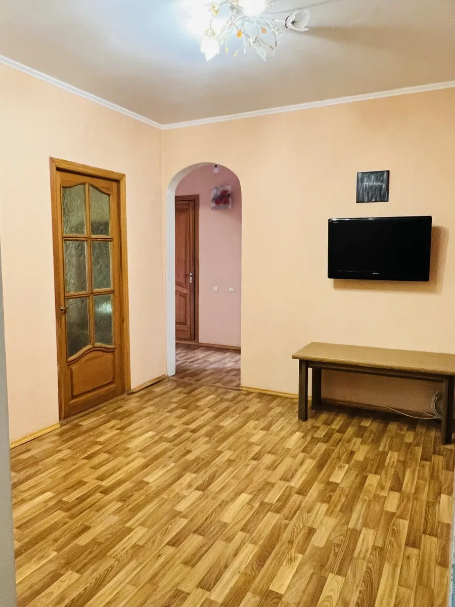 3-кімнатна квартира, Святошинський: 2 хв до метро Академмістечко - фото 3