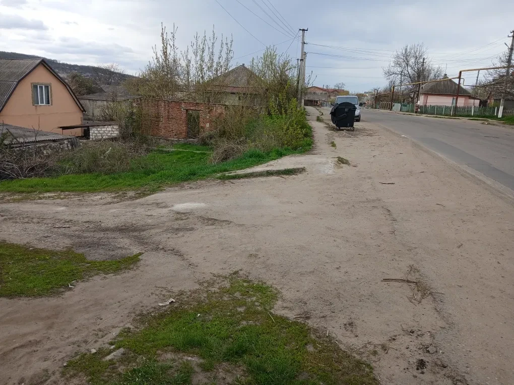 Ділянка 4 соток, Балта: незавершене будівництво, центр міста - фото 1