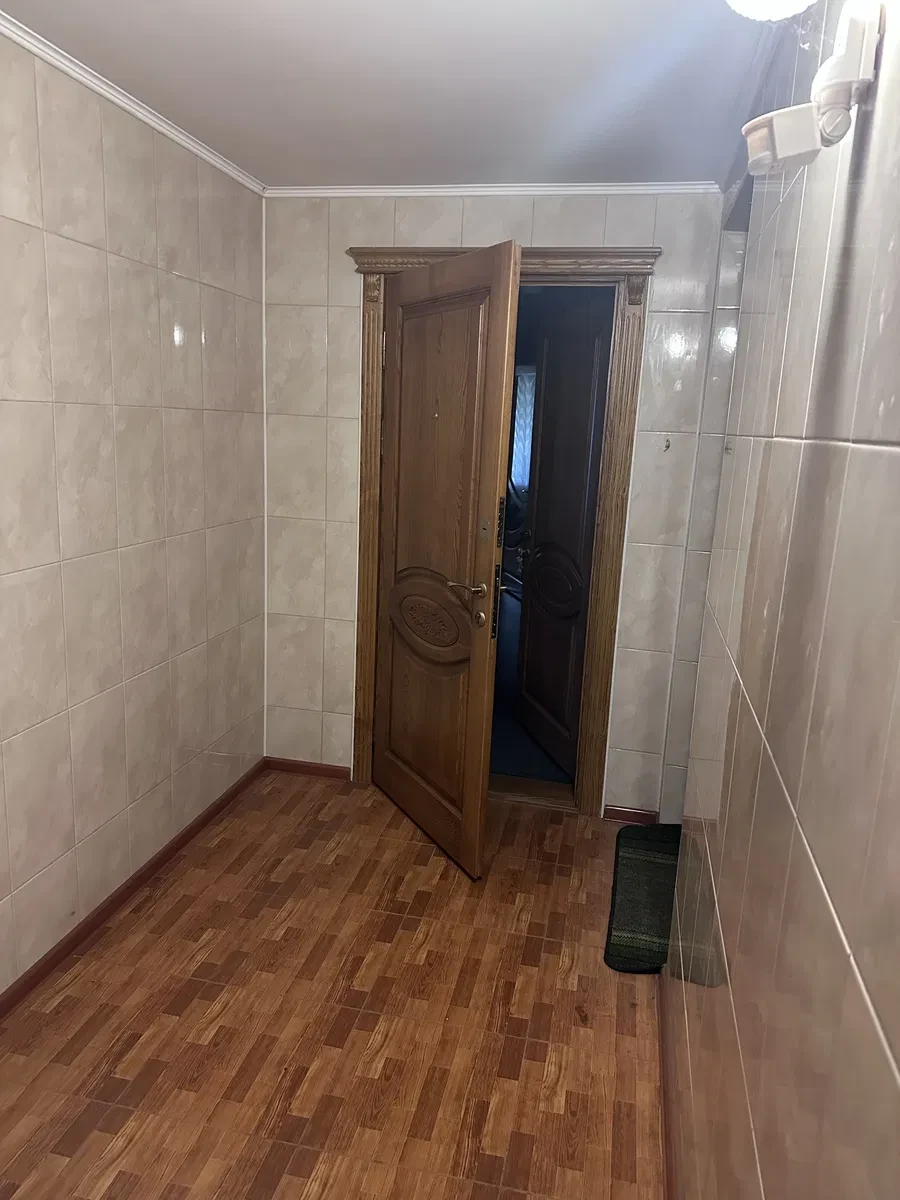 2-комнатная квартира, Калиновка: газовое отопление, 20 км от Винницы