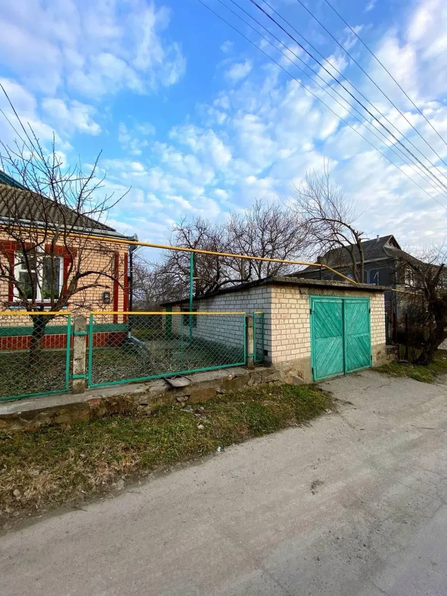 Дом, Тальное: гараж, 10 соток, 10 минут до центра - фото 2