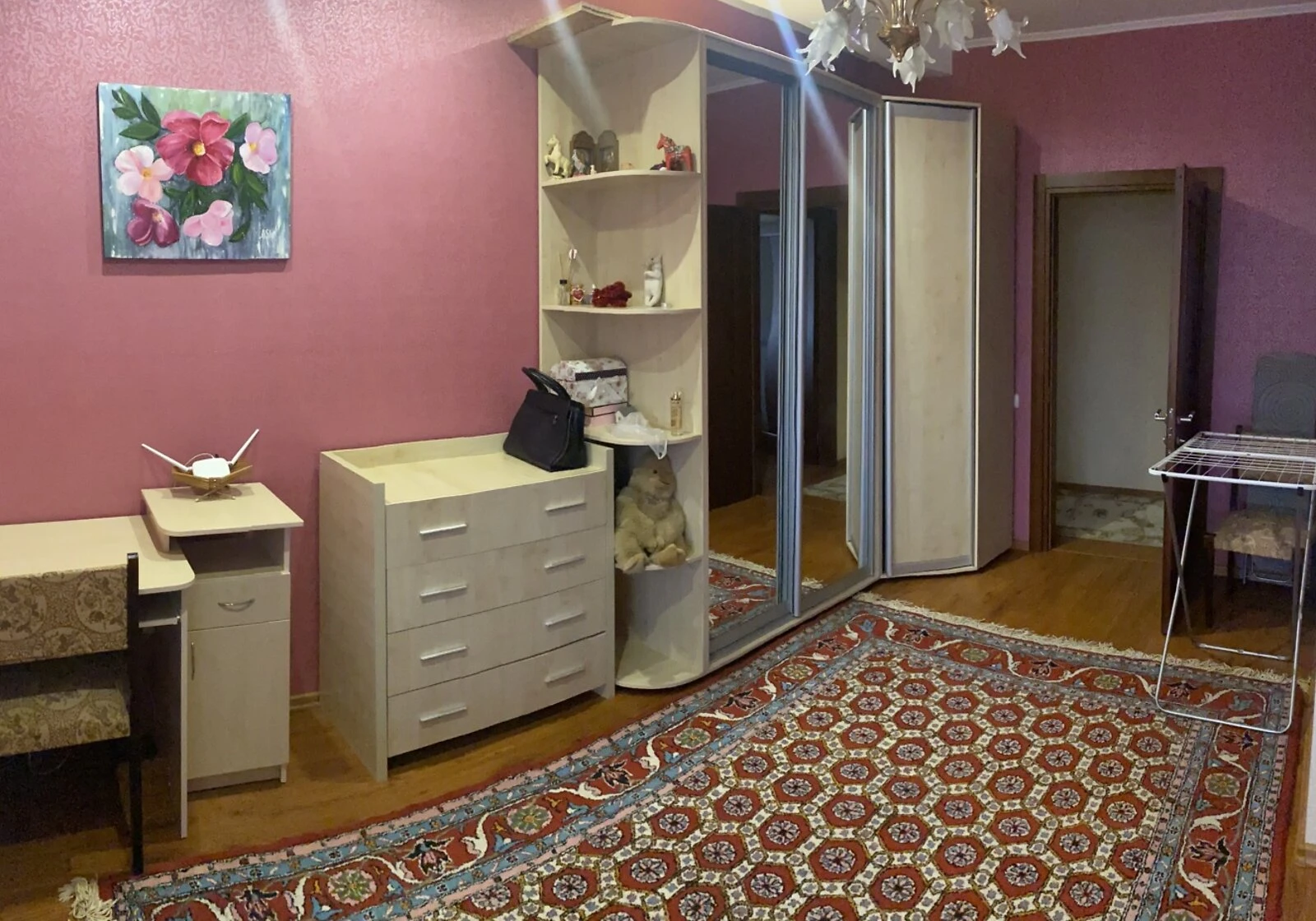 3-кімнатна квартира, Титова: євроремонт, резервне живлення, укриття - фото 1