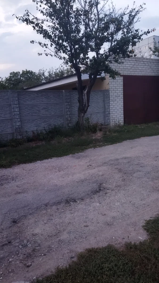 Частина будинку, Індустріальний: гараж на кілька авто, тераса - фото 1
