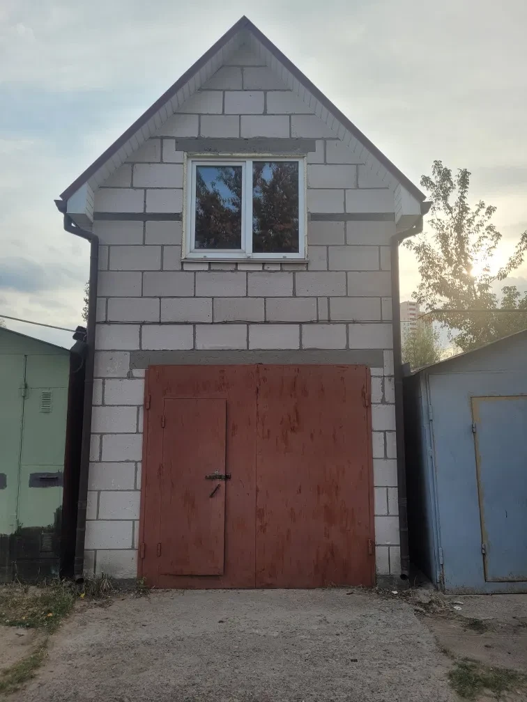 Гараж, Бровари: новозбудований, погріб на половину гаража - фото 1