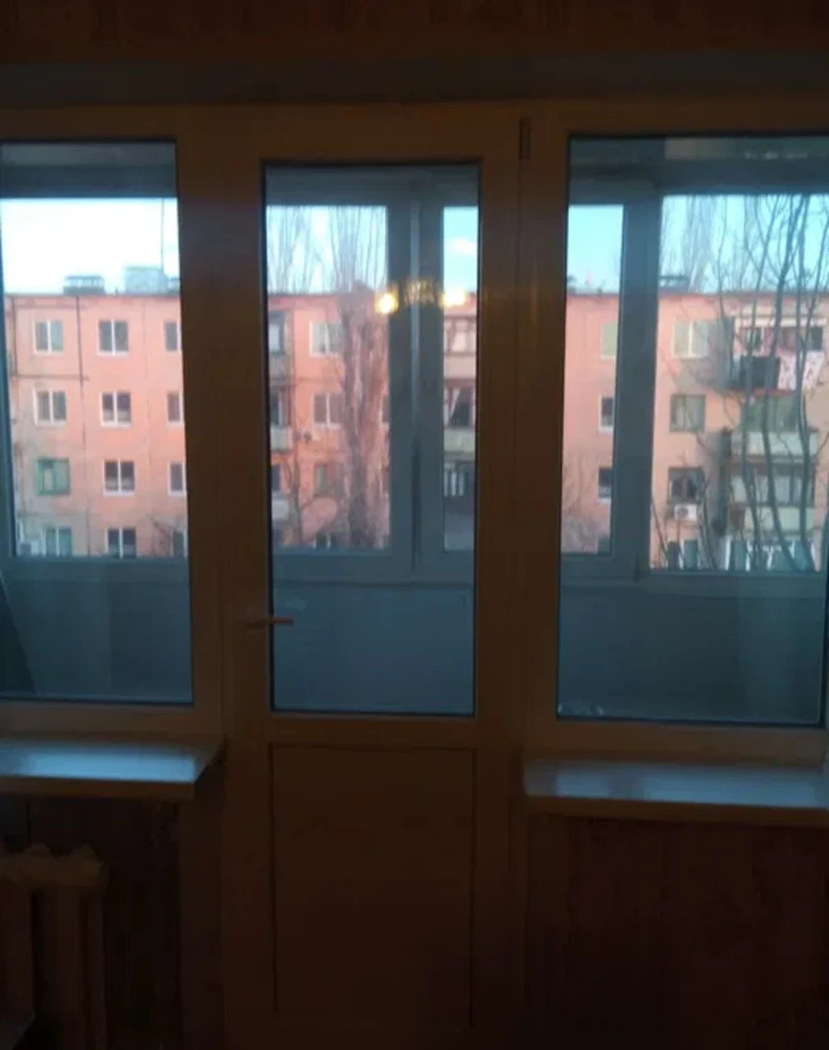 2-кімнатна квартира, Кривий Ріг: хрущовка, балкон, бойлер - фото 3