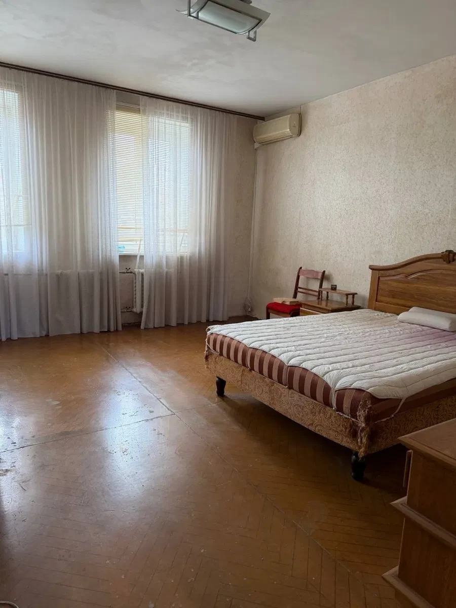 3-кімнатна квартира, Краматорськ: сталінка, кухня 20 м², фото 3