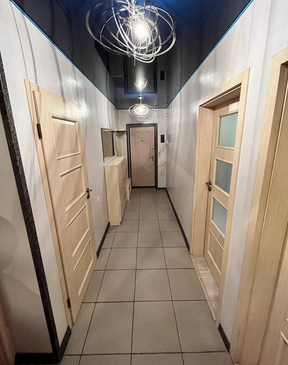 3-кімнатна квартира, Оболонський: кухня-студія, метро Оболонь - фото 3