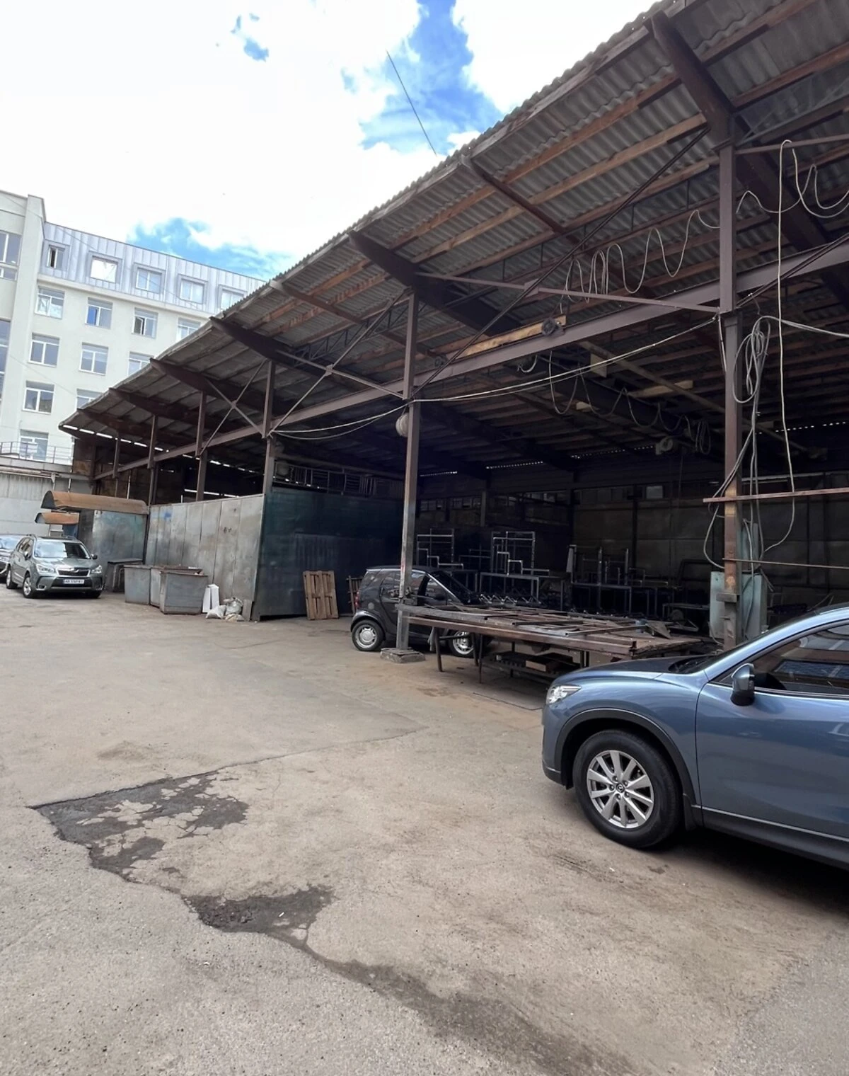 Виробниче приміщення, Барське шосе: ангар, кран-балка, рампа