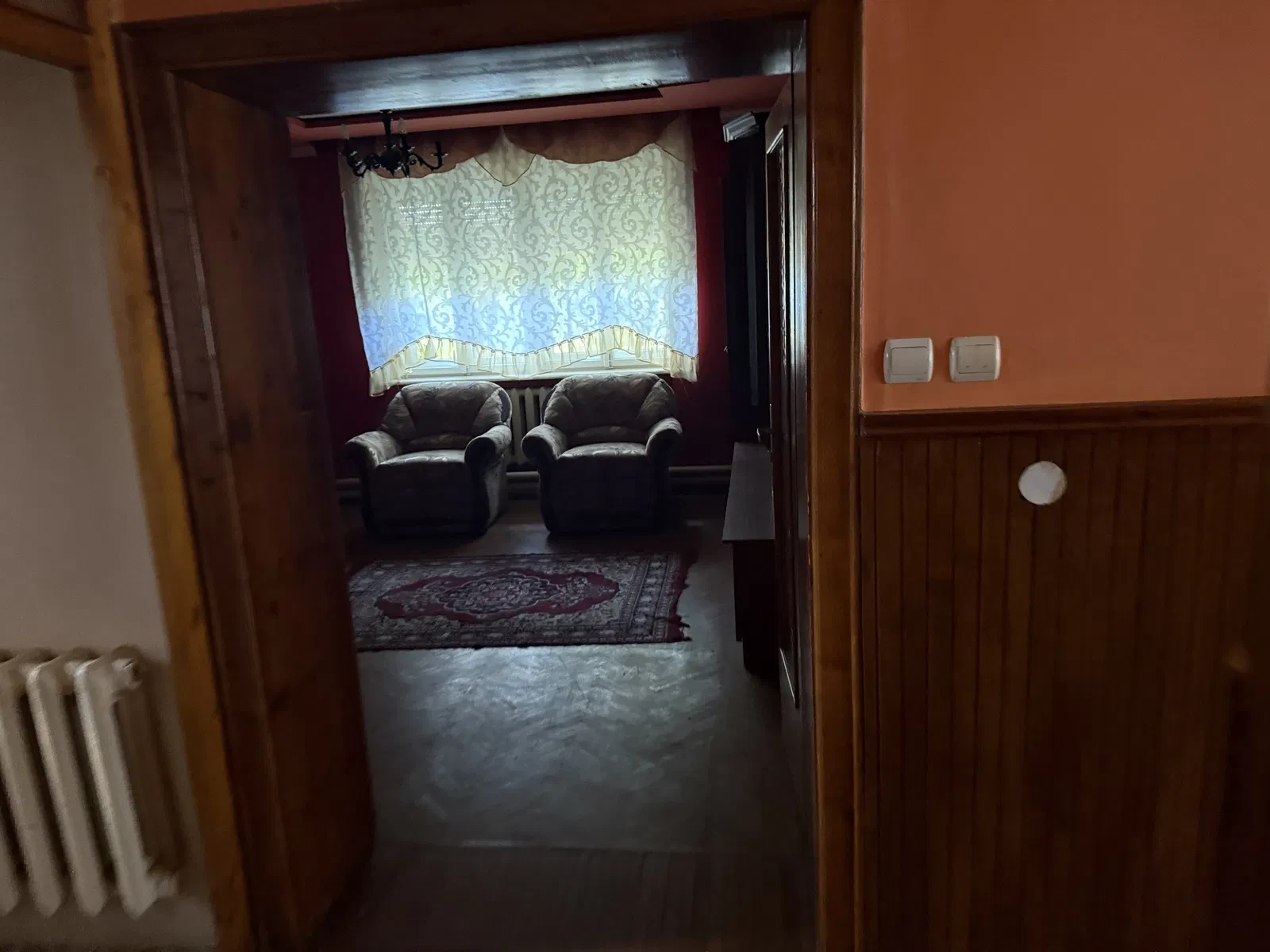 Будинок, Мочола: опалення газом або дровами, меблі - фото 3