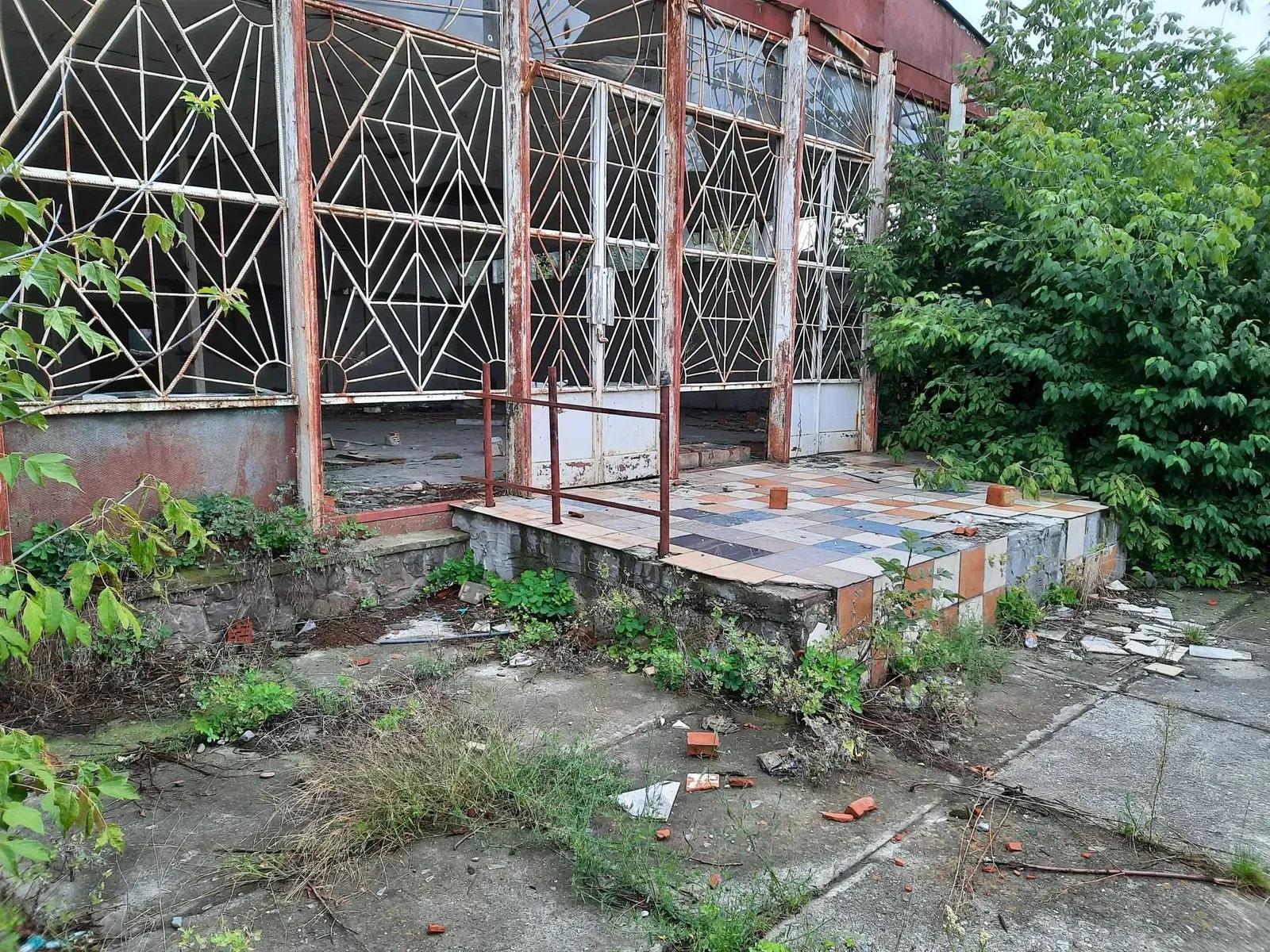 Магазин, Садгора: склад 700 м², 18 соток, фото 5