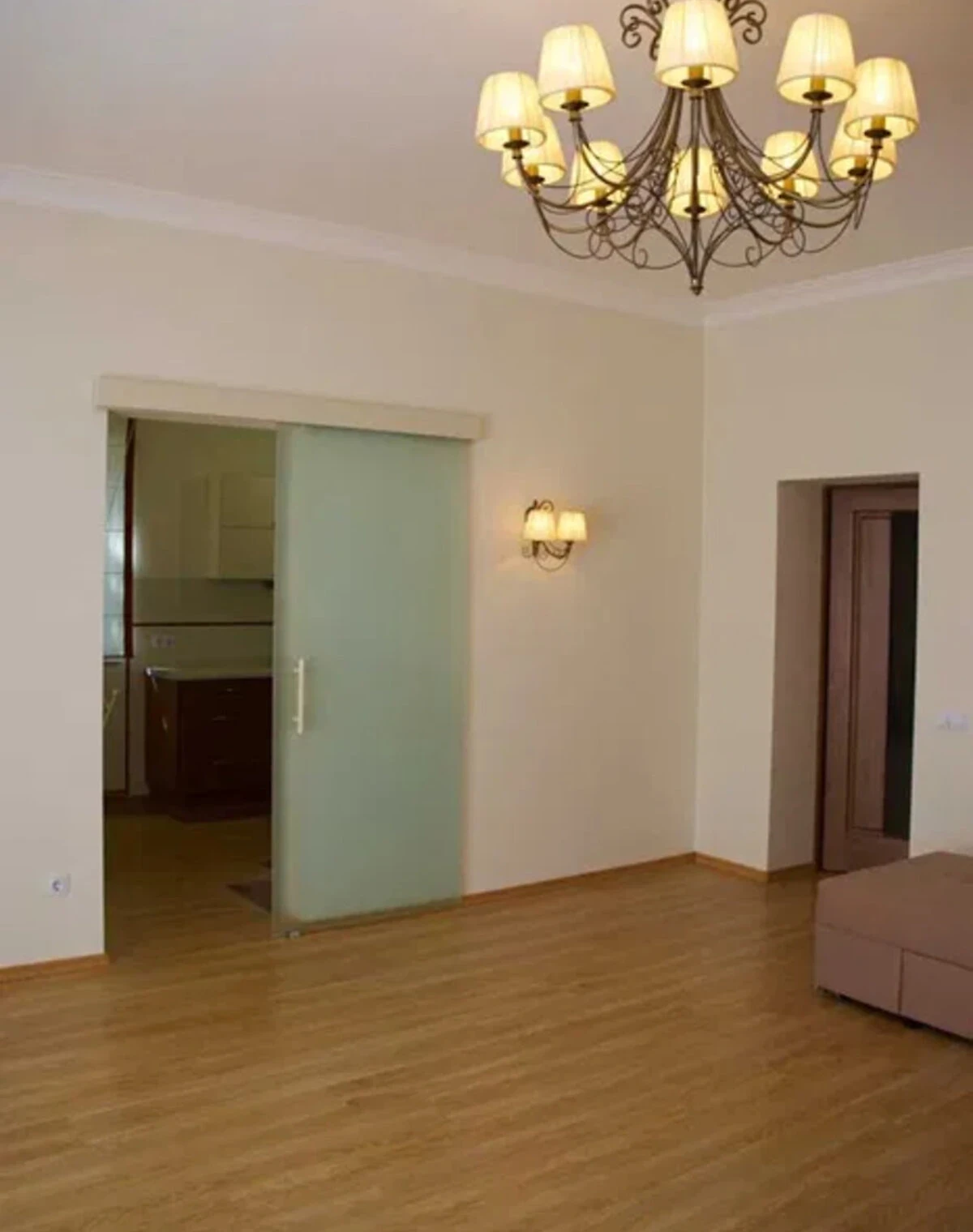 Будинок у ЖК Кемпінг Сонячний 2: великий балкон, бесідка, охорона - фото 3