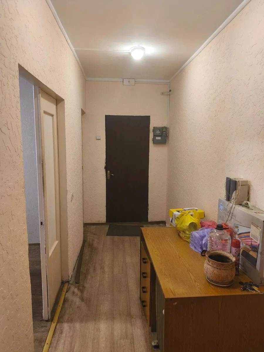 Приміщення, Покровський: три окремі кімнати, можливий торг - фото 1
