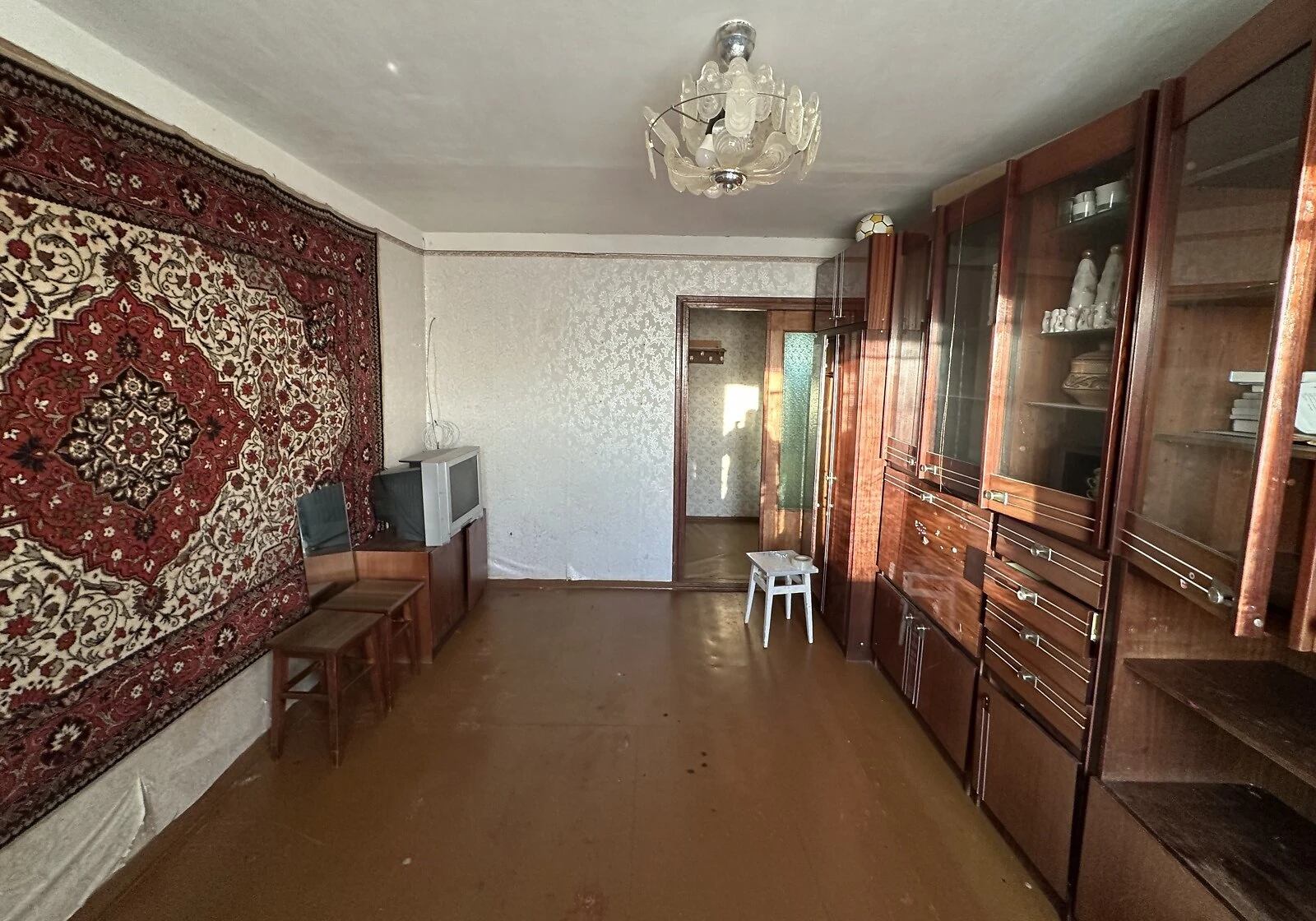 2-кімнатна квартира, Ворзель: потребує ремонту, бойлер, фото 4