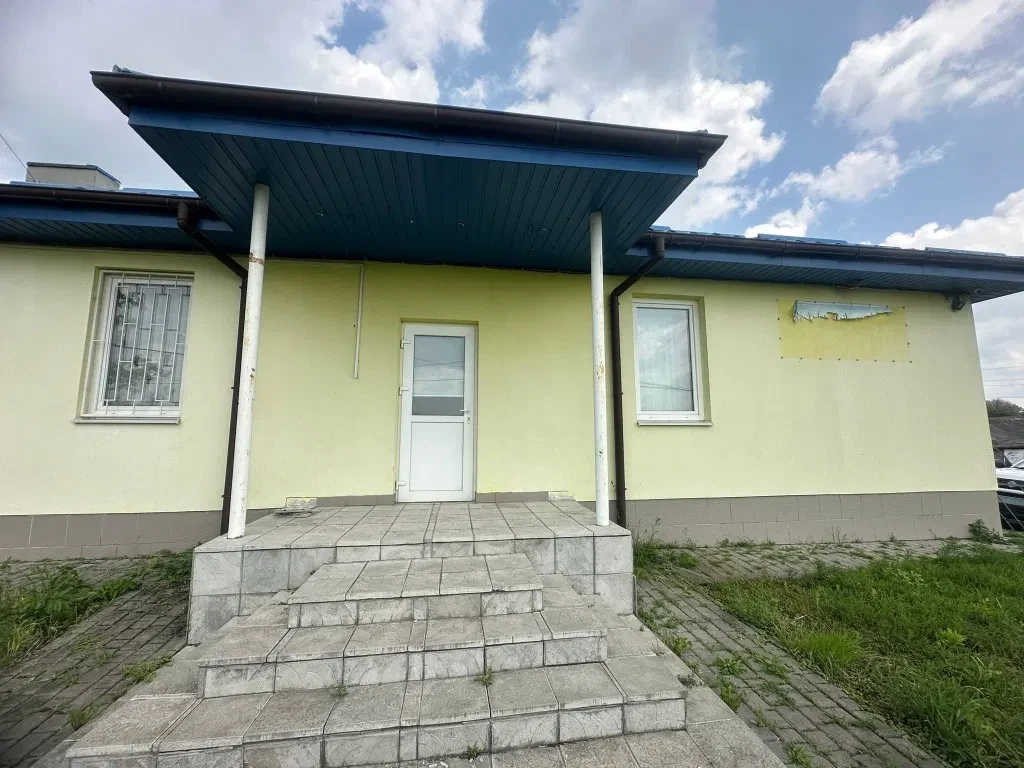 Будинок-магазин, Угринів: на кордоні з Польщею, 39 соток, три гаражі, фото 3