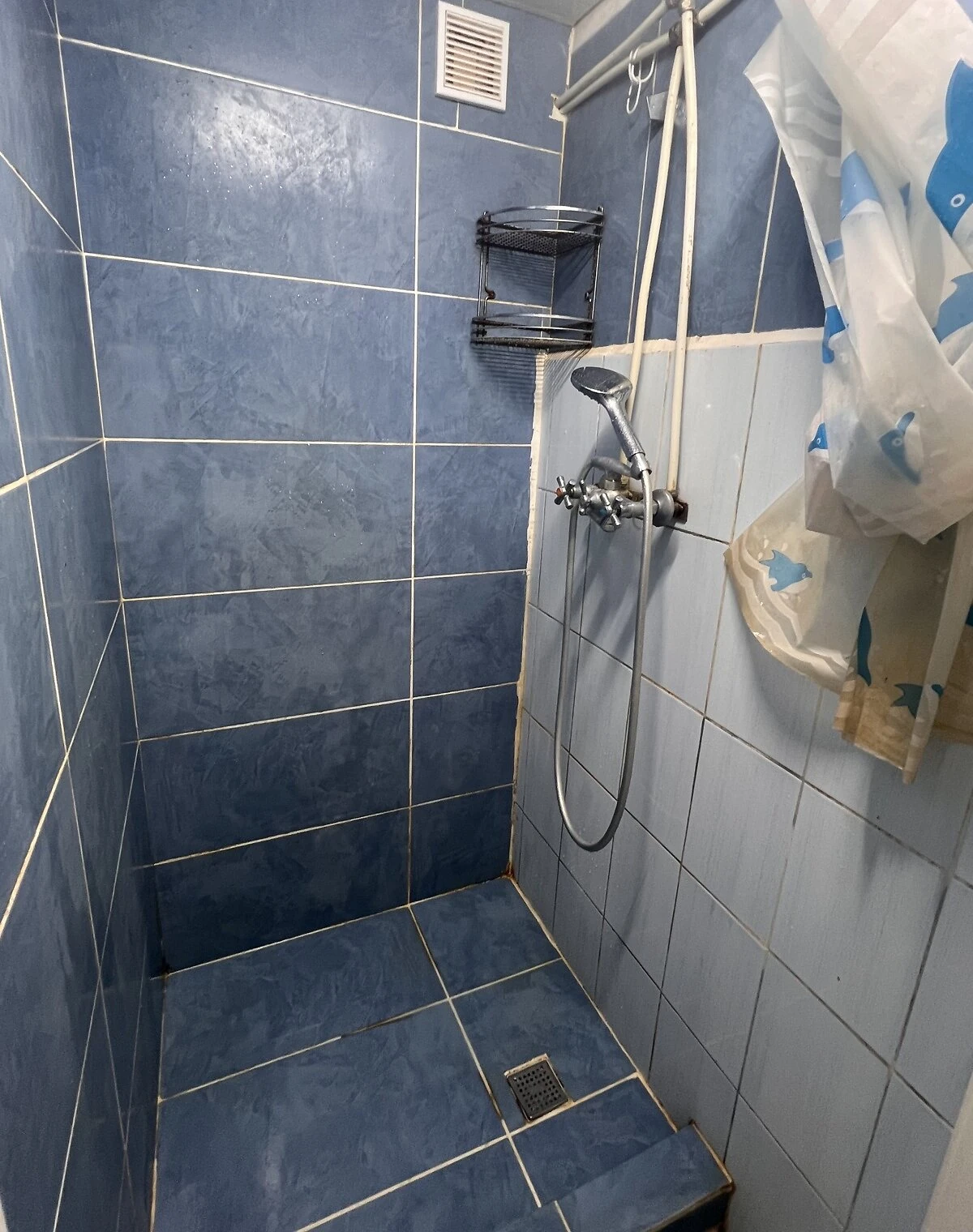 Кімната, Нова Дарниця: гуртожиток, інтернет і вода без світла, фото 5