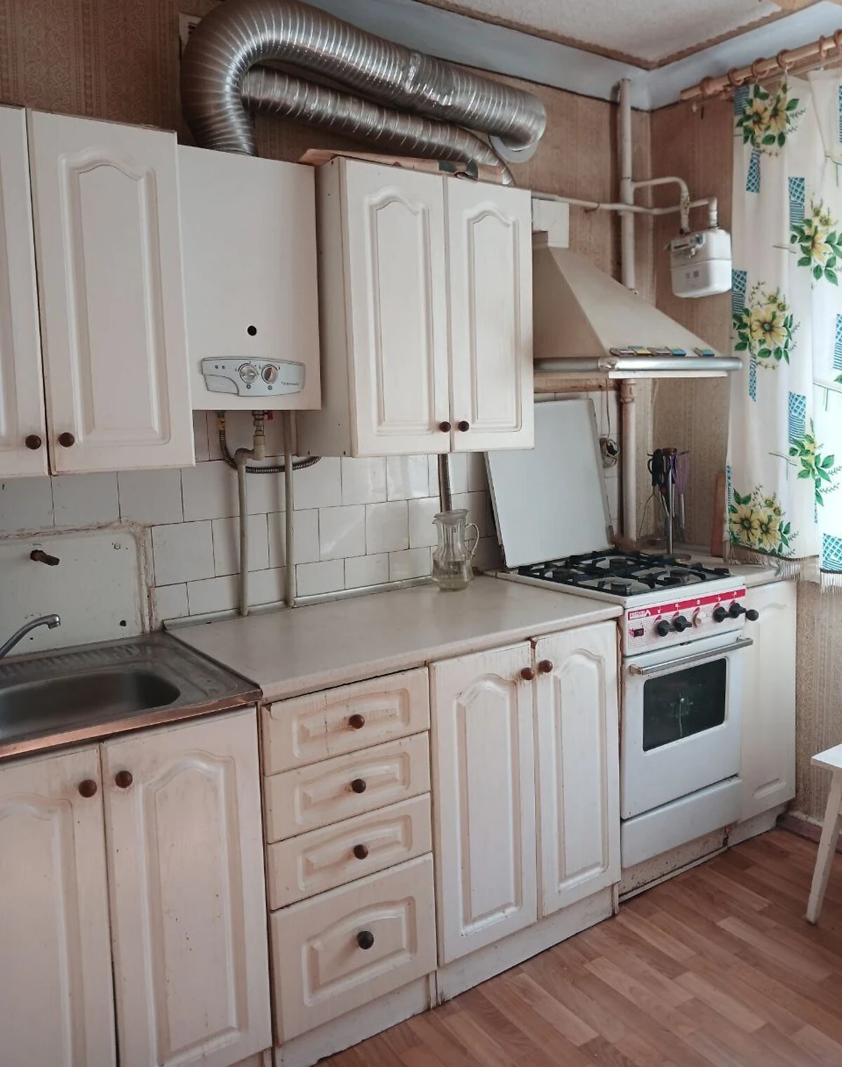 3-кімнатна квартира, Ковпаковський: цегляні стіни, пральна машина - фото 5