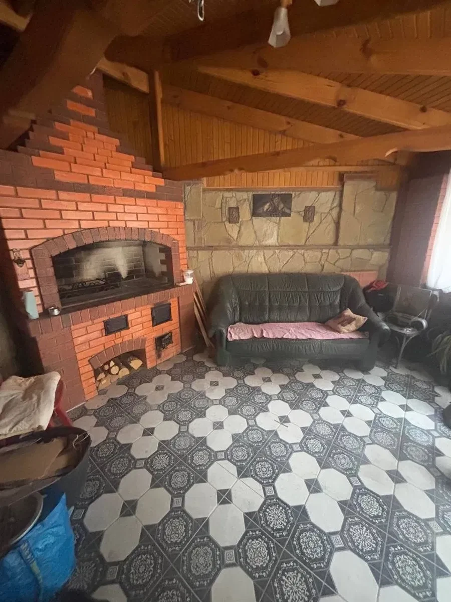 Котедж, Мишковичі: 4 спальні, камін, гостьовий будинок - фото 3
