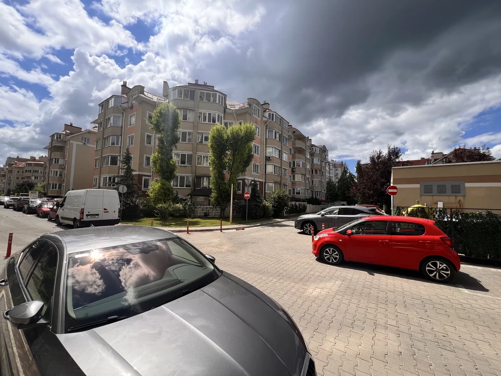 3-кімнатна квартира, Святопетрівське: мансардний поверх, охорона, фото 2