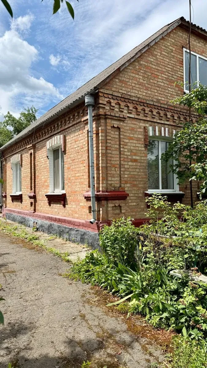 Будинок, Семенівка: цегляний, 13 соток, газове опалення - фото 1