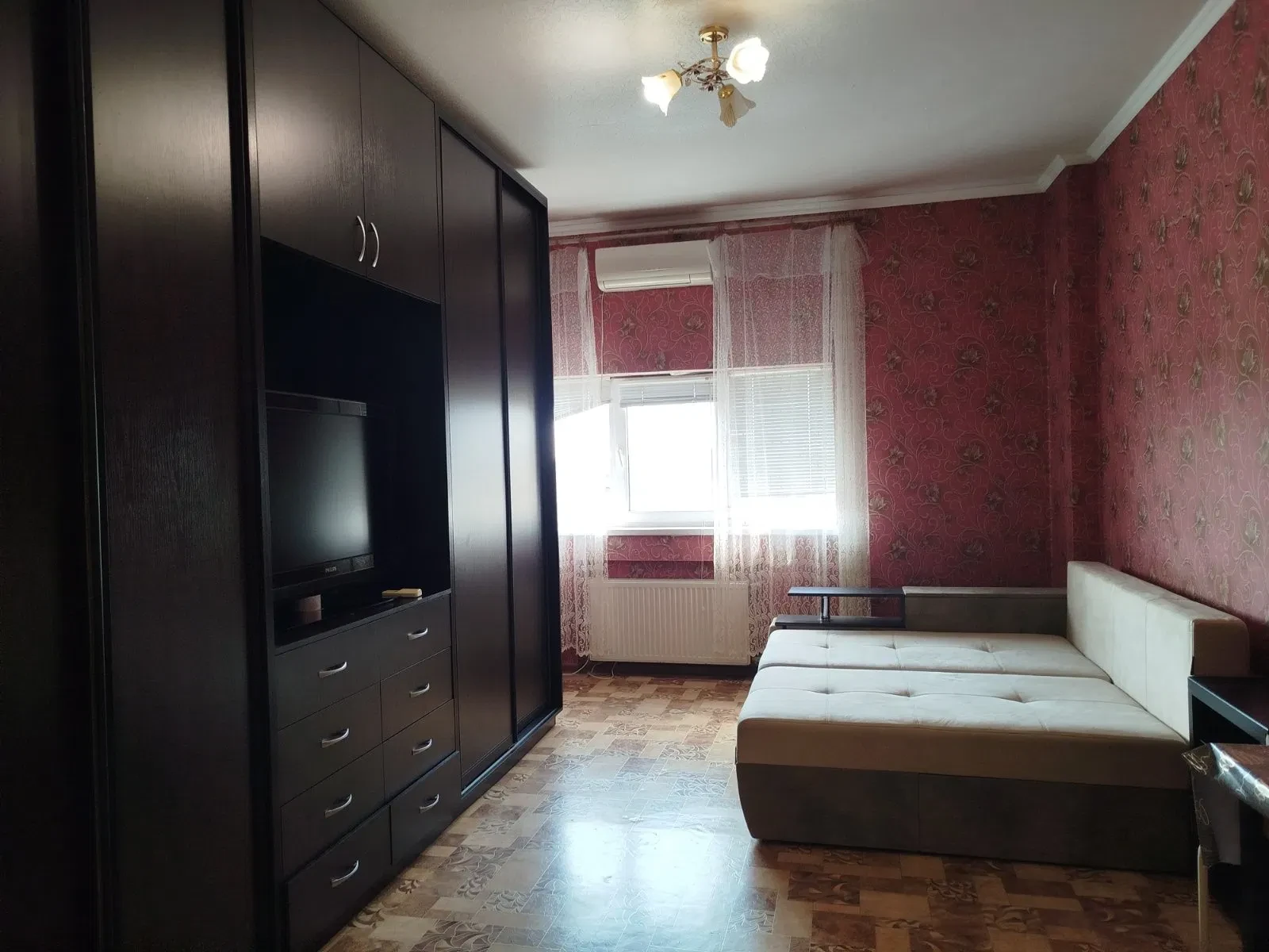 Студія, Слобідський: євроремонт, власна котельня, мангальна зона, фото 2