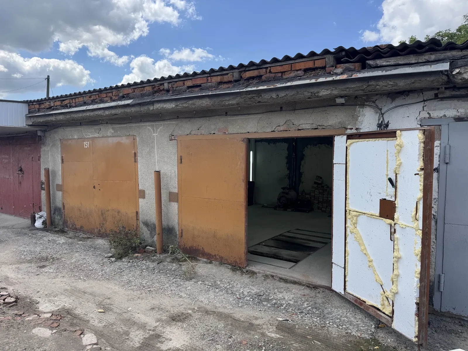 Подвійний гараж, Кам'янець-Подільський: світло постійно, підвали - фото 2