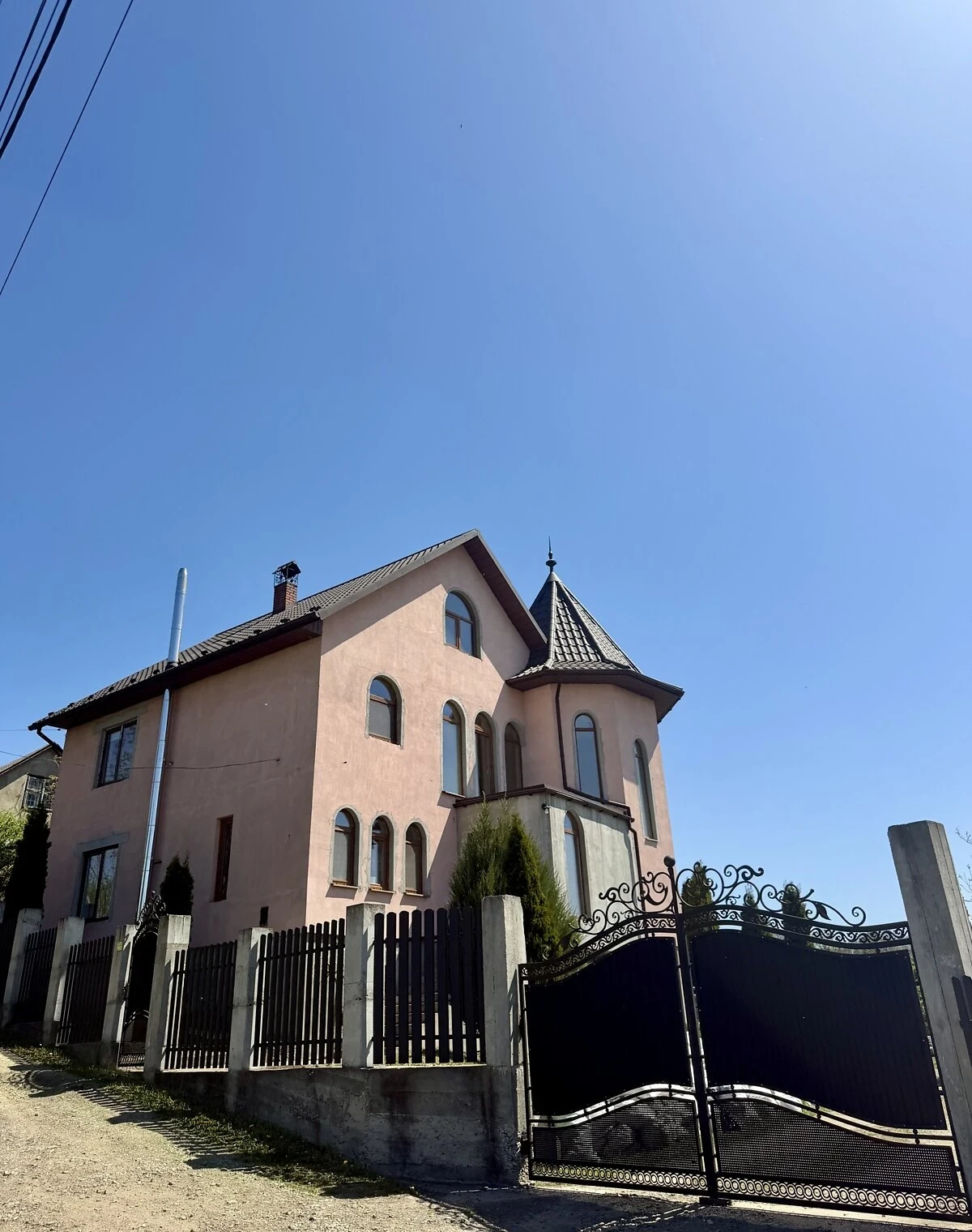 Будинок, Коровія (Глибока): веранда, гараж, торг - фото 1
