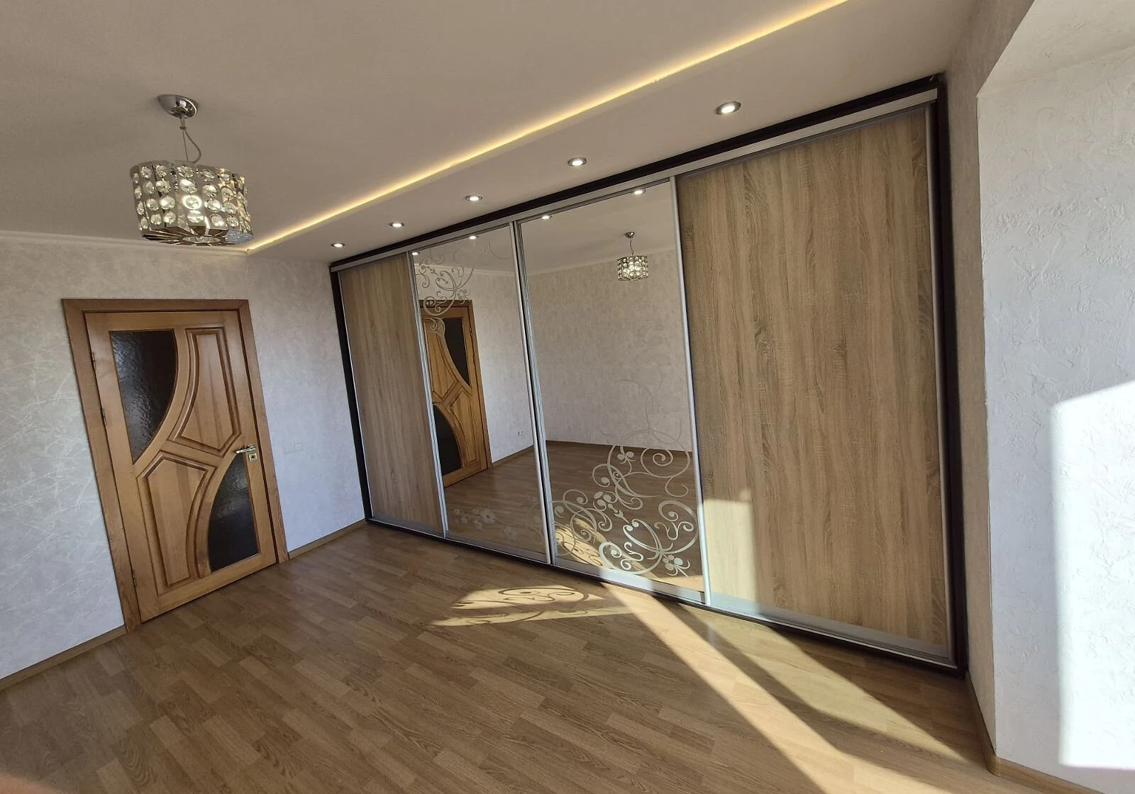 2-кімнатна квартира, 33 мікрорайон: єВідновлення, розстрочка - фото 1