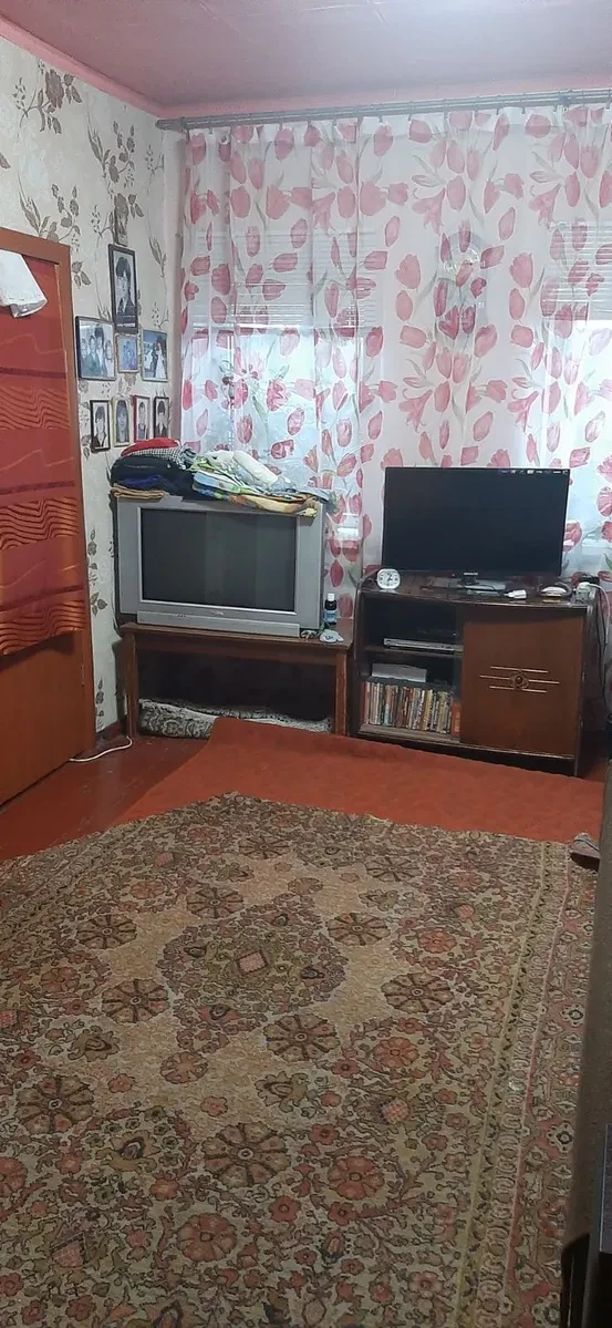 Будинок, Павлоград: під ремонт, 6 соток, свердловина у дворі - фото 2