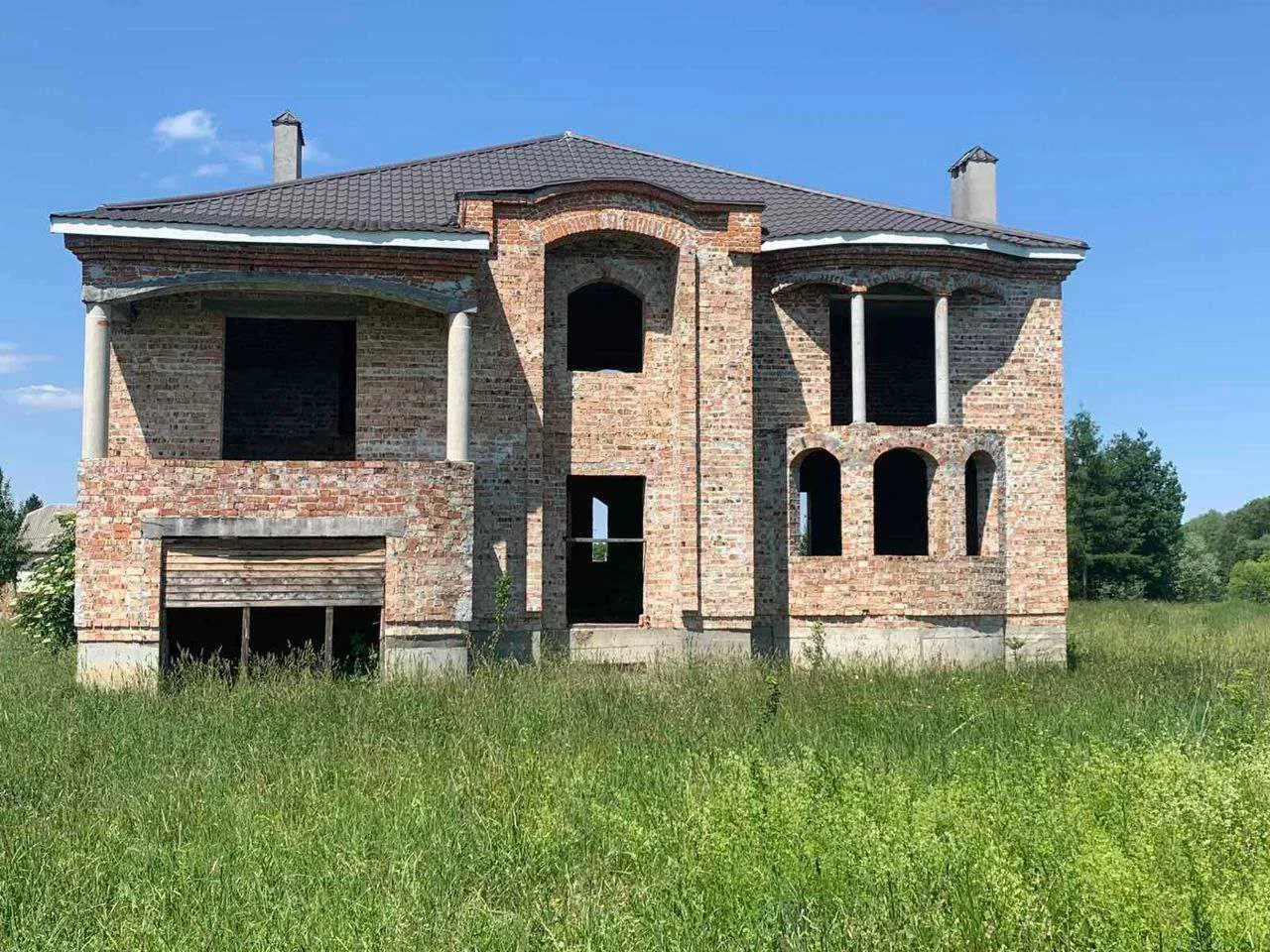 Будинок, Монастирчани: 10 кімнат, 22 сотки, вид на Карпати - фото 1