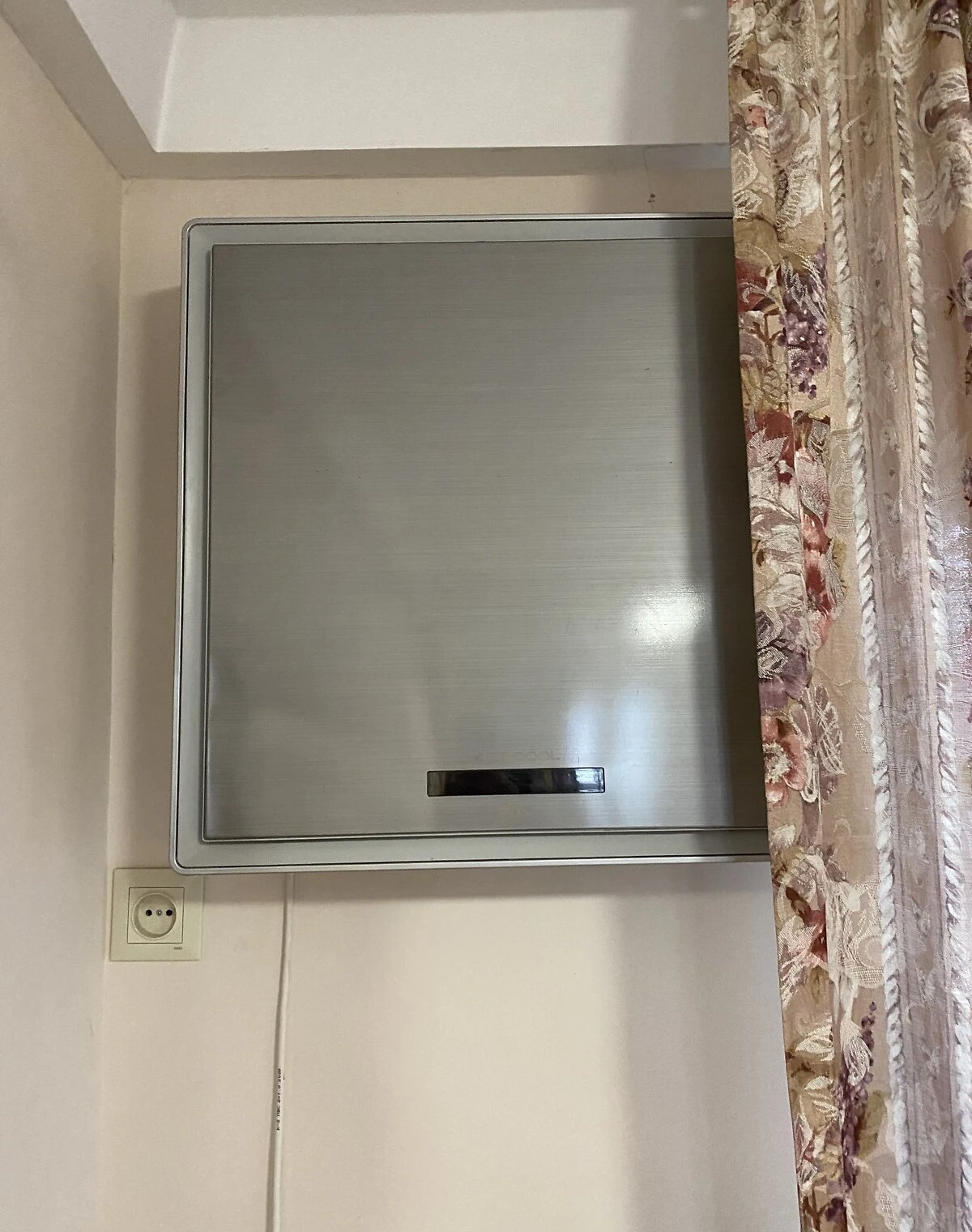 1-кімнатна квартира, Оболонський: газ без світла, можна з малими дітьми - фото 3