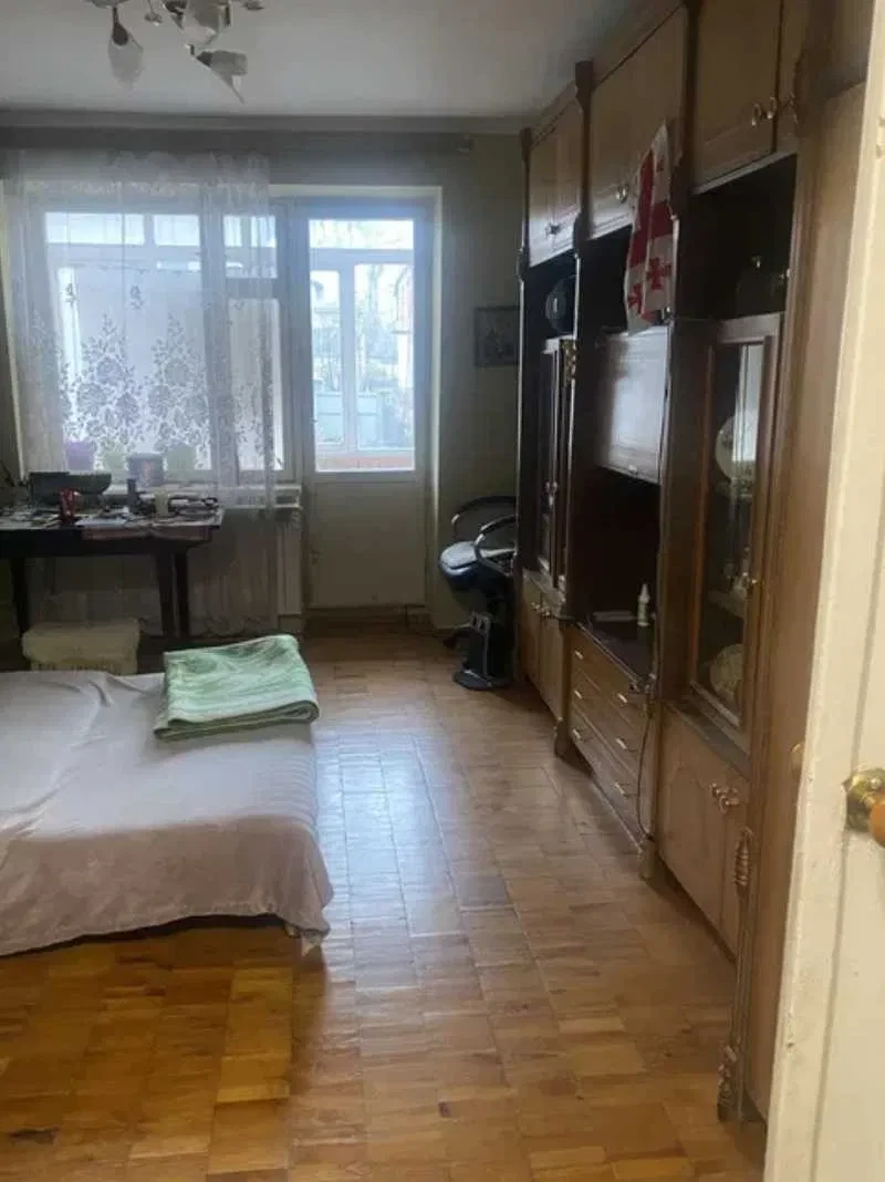 3-комнатная квартира, Франковский: два балкона, отдельные комнаты, фото 4