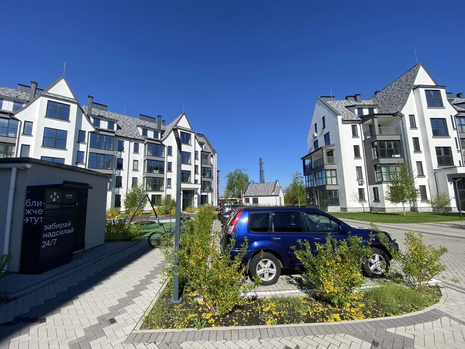 1-комнатная квартира в ЖК Desna Park Residence: панорамные окна - фото 4