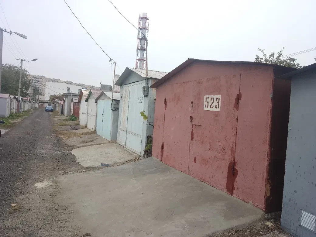 Гараж, Ілічанка: 6/4, сухий підвал на дві кімнати, яма - фото 1