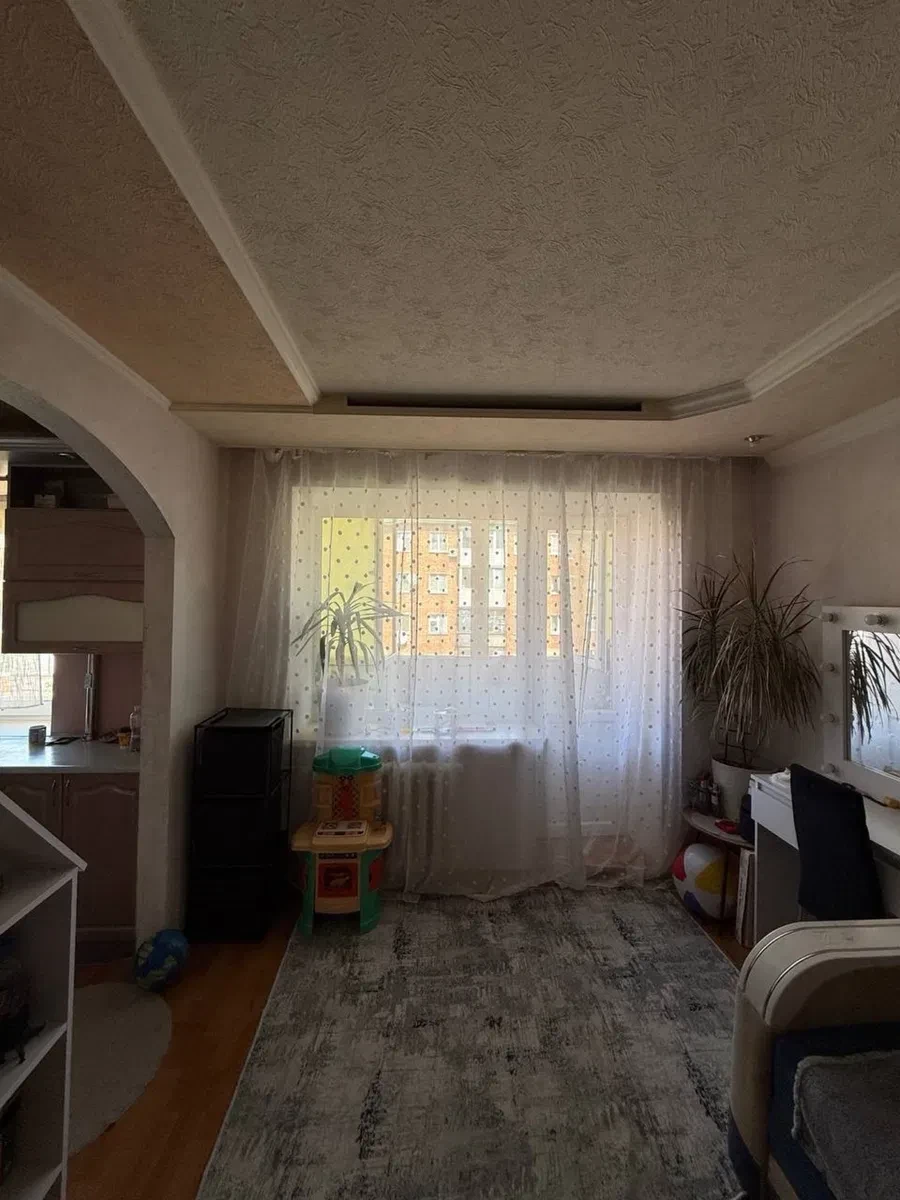 2-кімнатна квартира, Біла Церква: кухня-вітальня, косметичний ремонт - фото 3